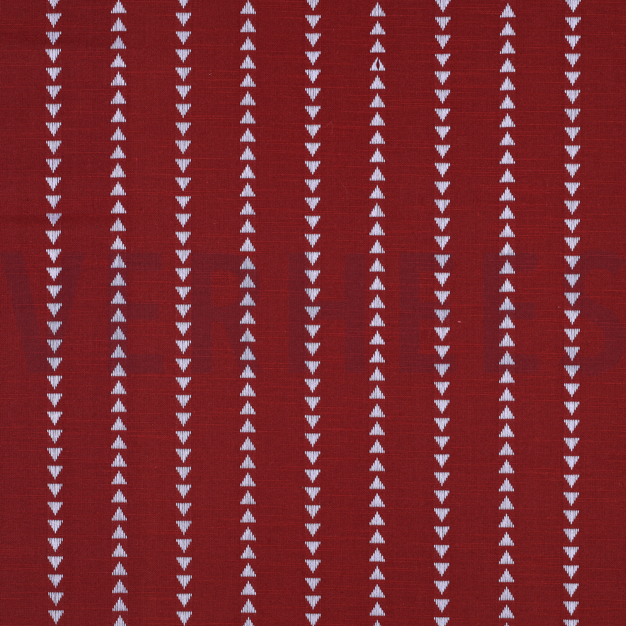 KATOENEN GARENGEVERFDE DOBBY BORDEAUXROOD (high resolution)