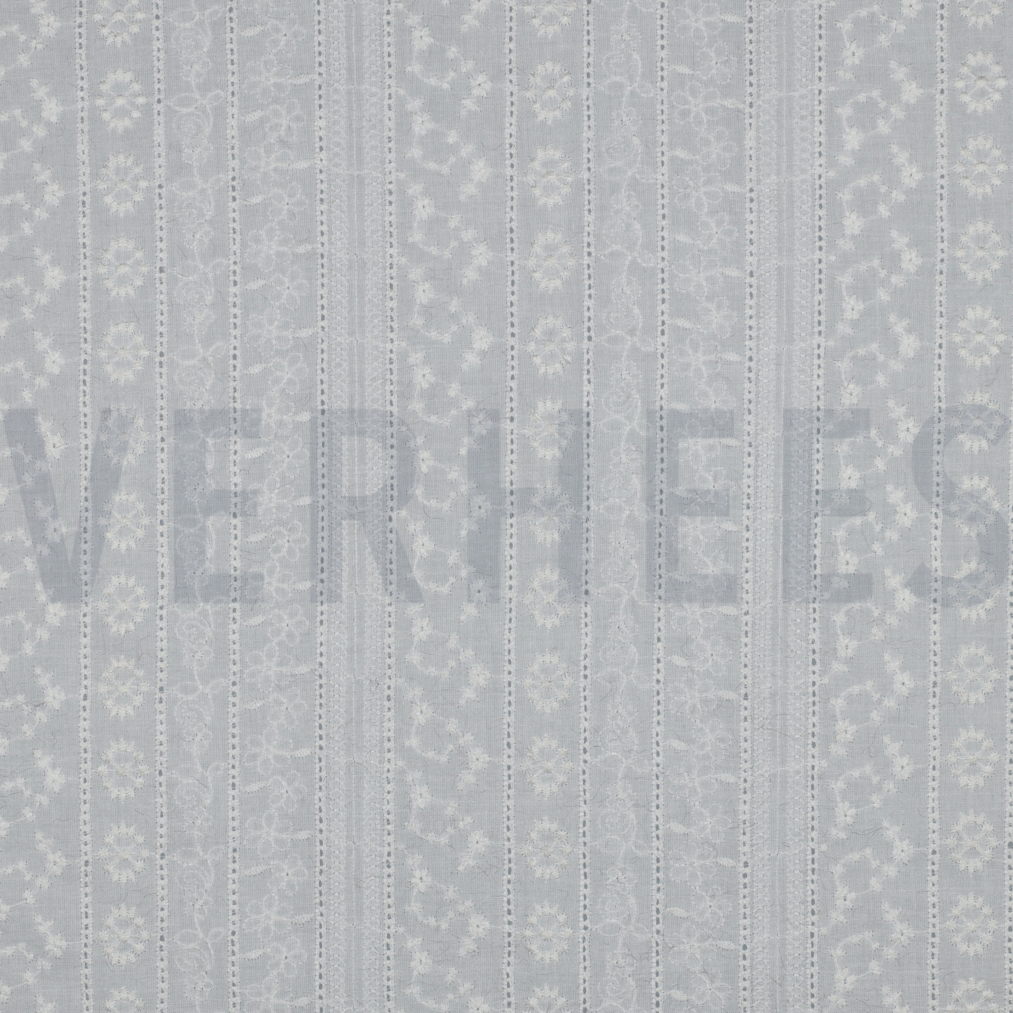 COTON BRODERIE BLANC (high resolution)