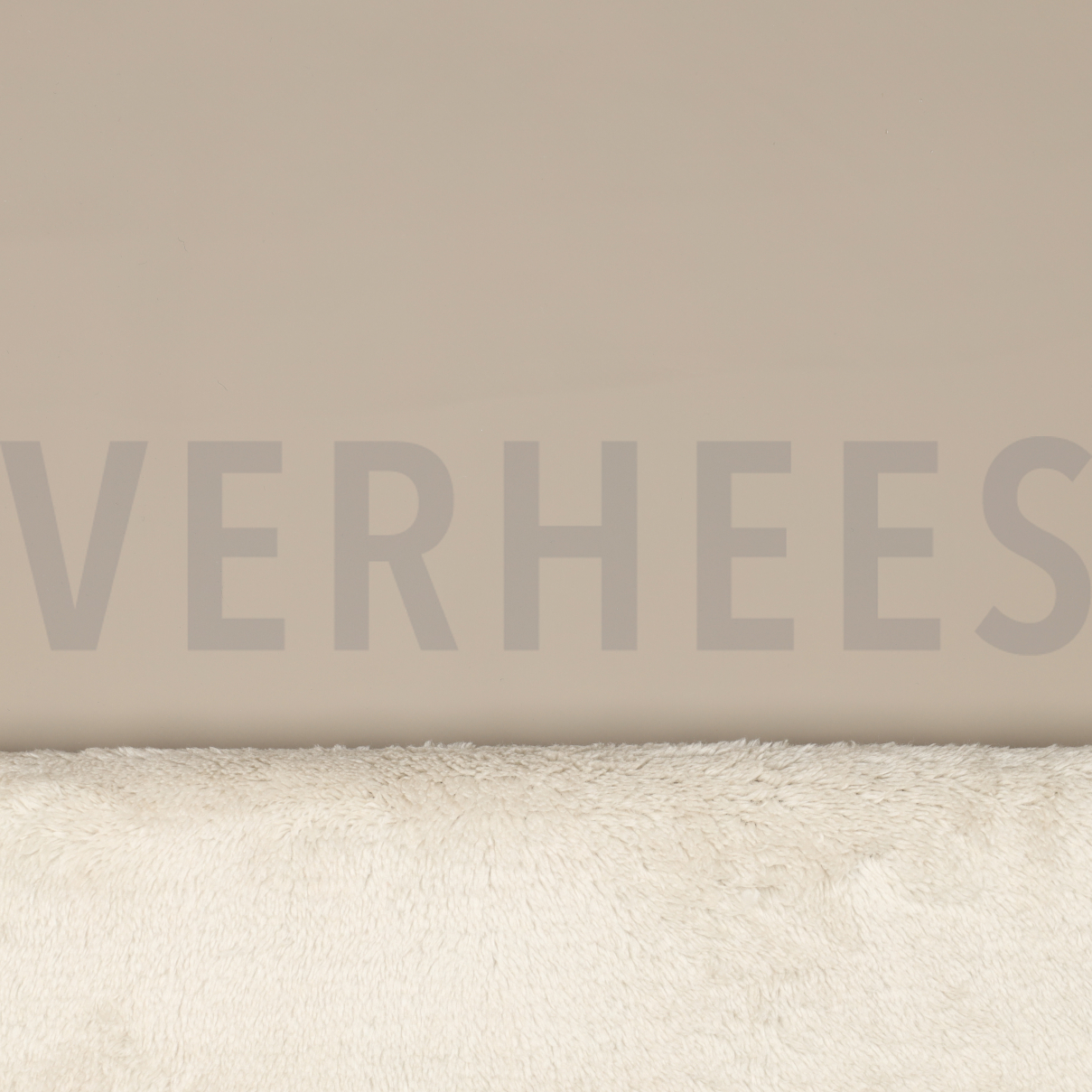 OUTDOOR JACKE KUNSTPELZ SAND (high resolution)