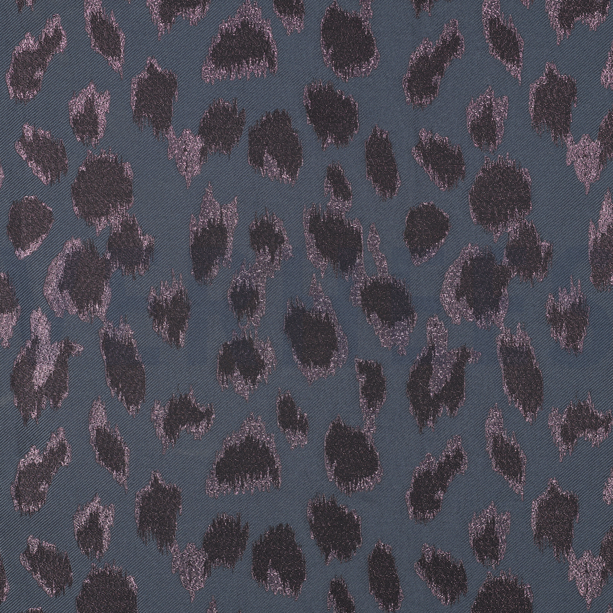 JACQUARD ANIMAL SKIN GREY (high resolution)