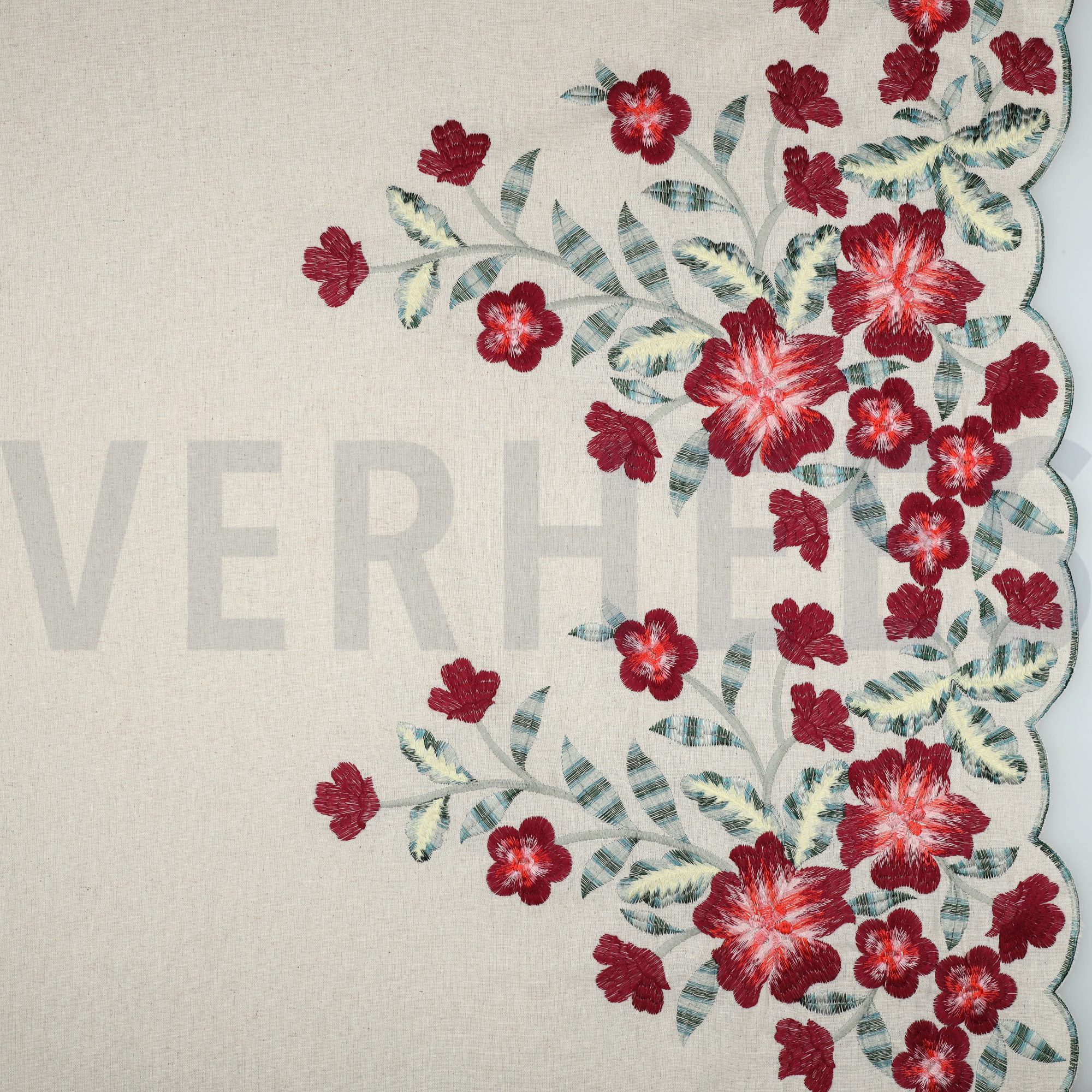 LINEN VISCOSE ONE-SIDE BORDER FLOWERS CERISE (high resolution)