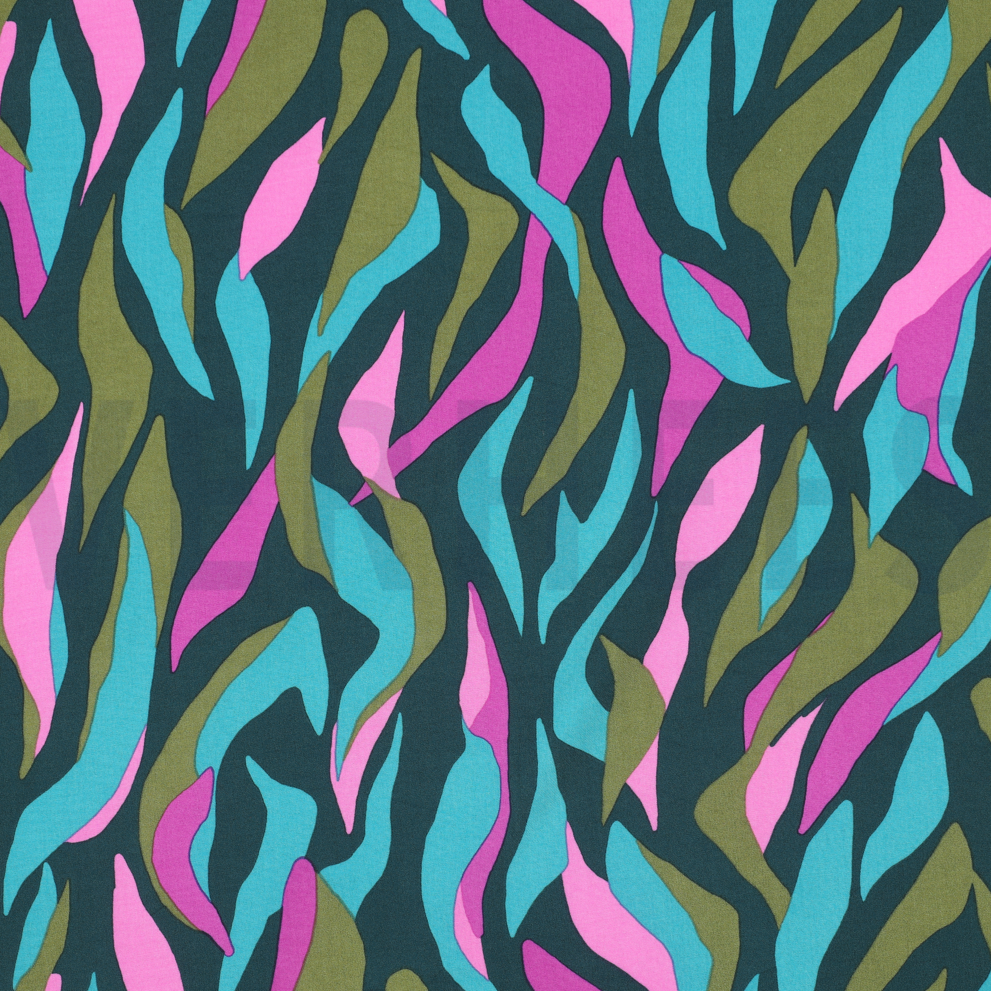 LENZING™ ECOVERO™ ABSTRACT DONKERGROEN (high resolution)