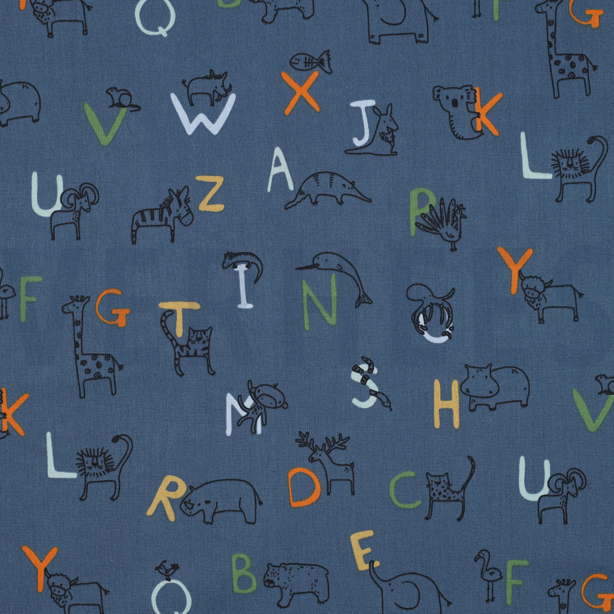 BAUMWOLLE POPELINE GOTS TIERALPHABET BLAU (high resolution)