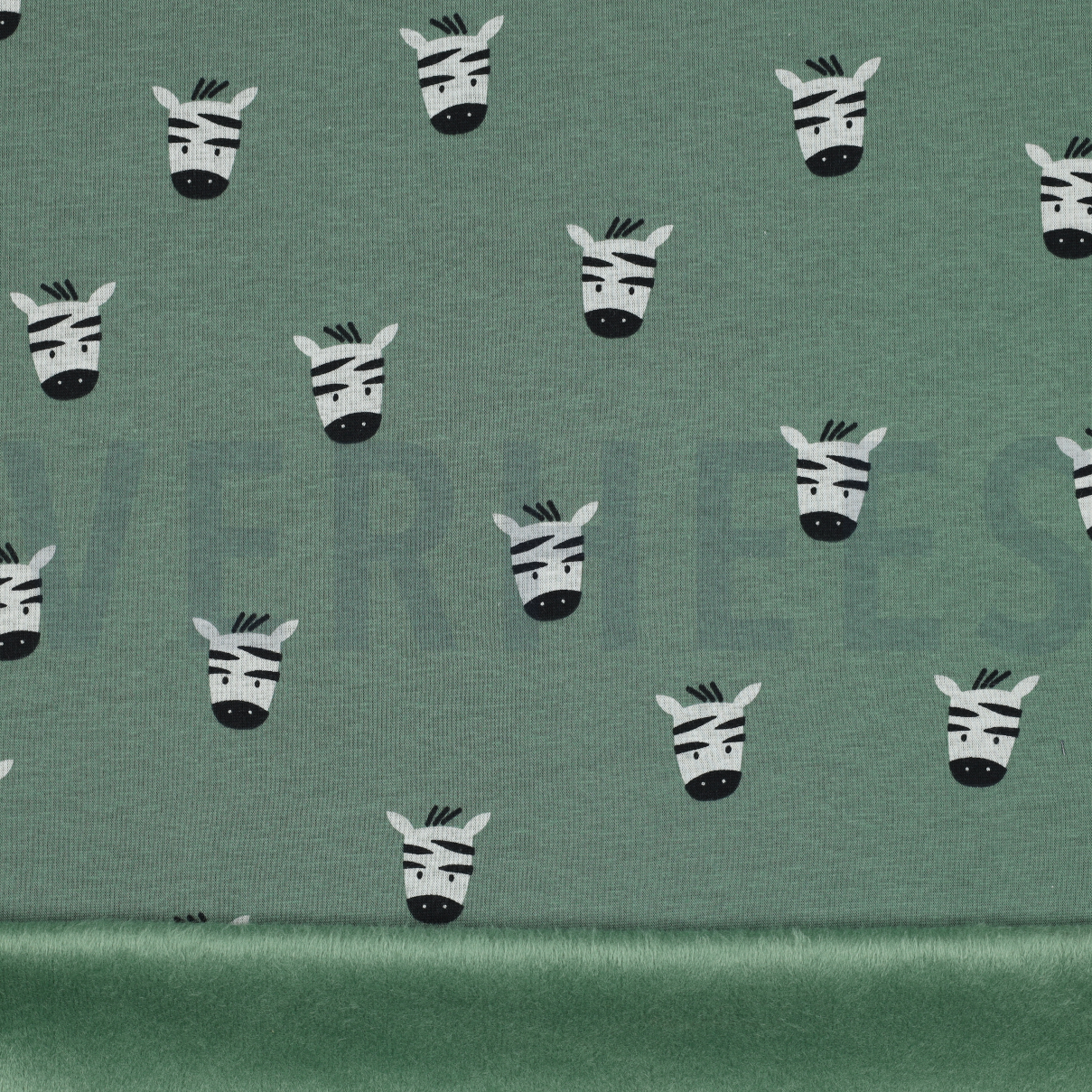 PURRING FUR ZÈBRE VERT (high resolution)