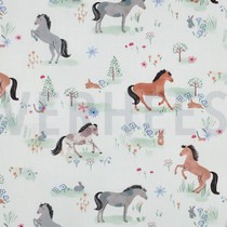 FINE POPLIN DIGITAL FARM ANIMALS WHITE (thumbnail)