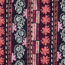 BAUMWOLLE VOILE GESTEPPT DIGITAL BLUMEN AUBERGINE (thumbnail)