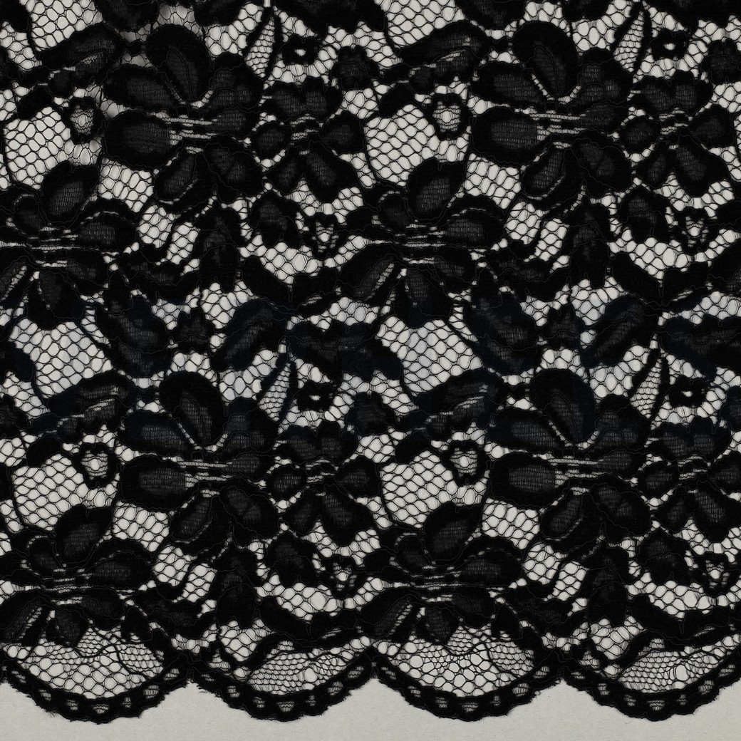 SPITZE ZWEISEITIGE BOGENKANTE CHENILLE SCHWARZ #7