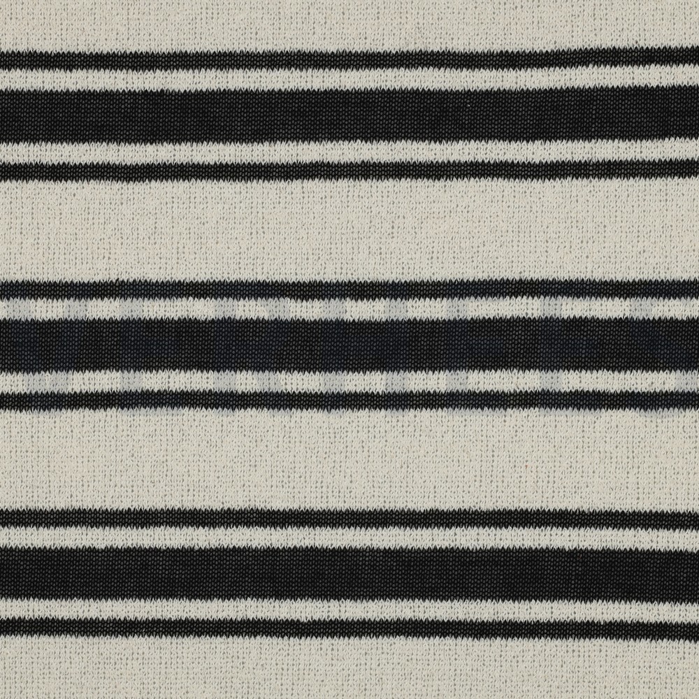 KNITTED JACQUARD BLACK