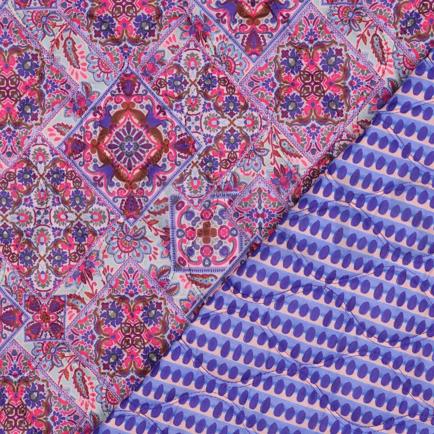 COTON VOILE MATELASSÉ DIGITAL PATCHWORK BLEU (hover)