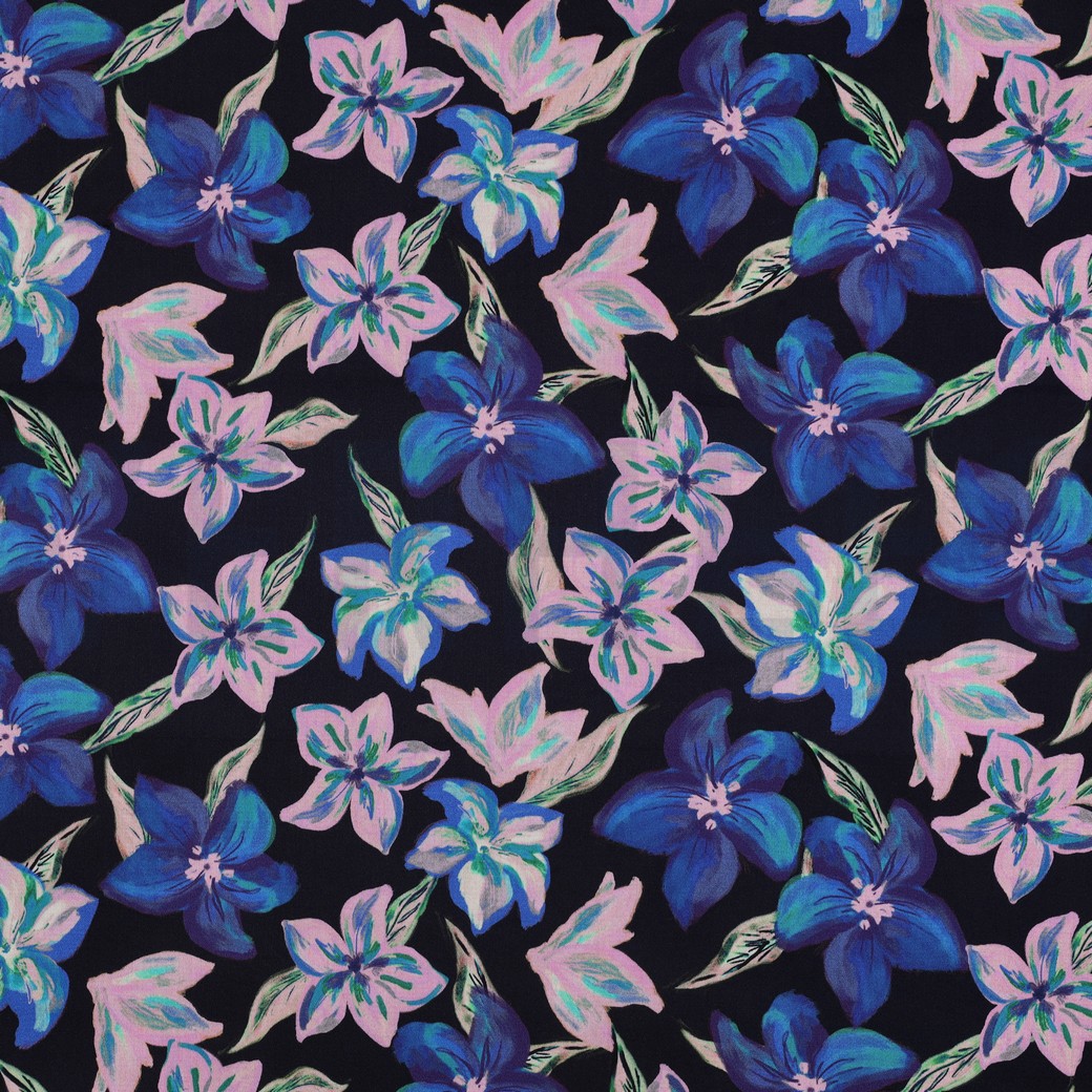 BAUMWOLLE SATIN DIGITAL BLUMEN MARINEBLAU