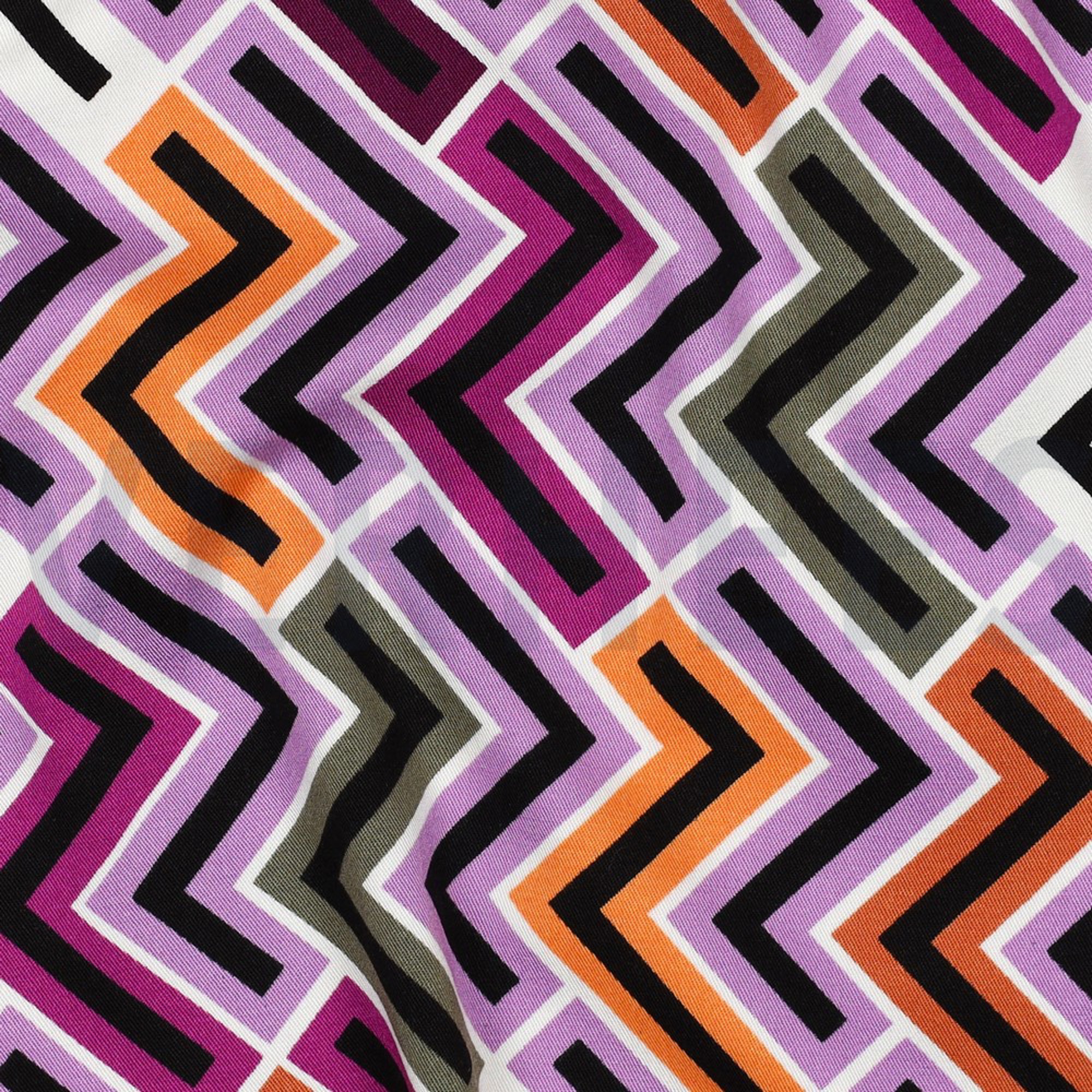VISCOSE ROSELLA STRETCH GEOMETRISCH LILA (high resolution) #2