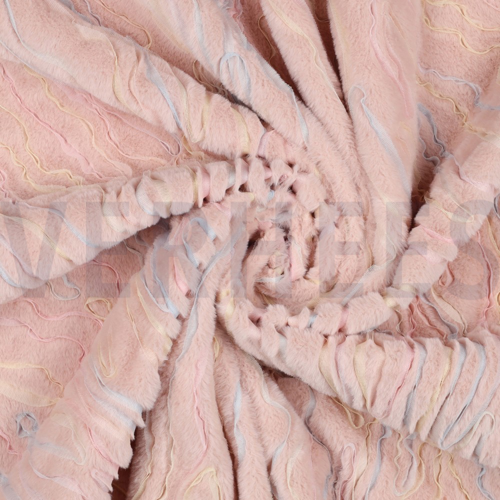 FAUX FUR WITH TULE POWDER (high resolution) #2