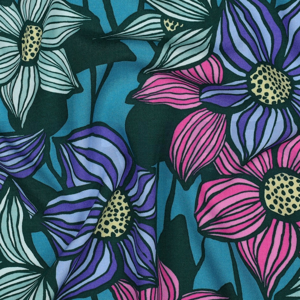 LENZING™ ECOVERO™ BLUMEN PETROL #7