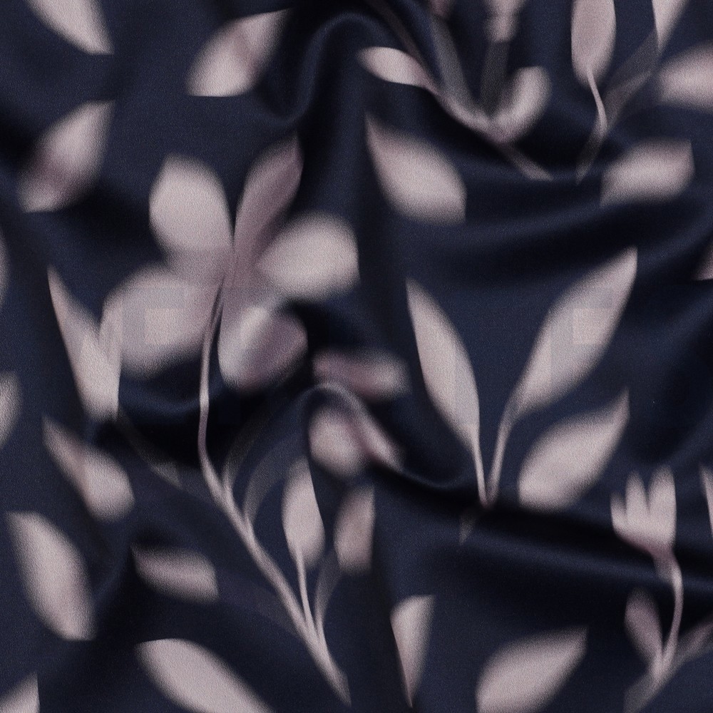 ROYAL MICRO SATIN DIGITAL BLUMEN MARINEBLAU #7