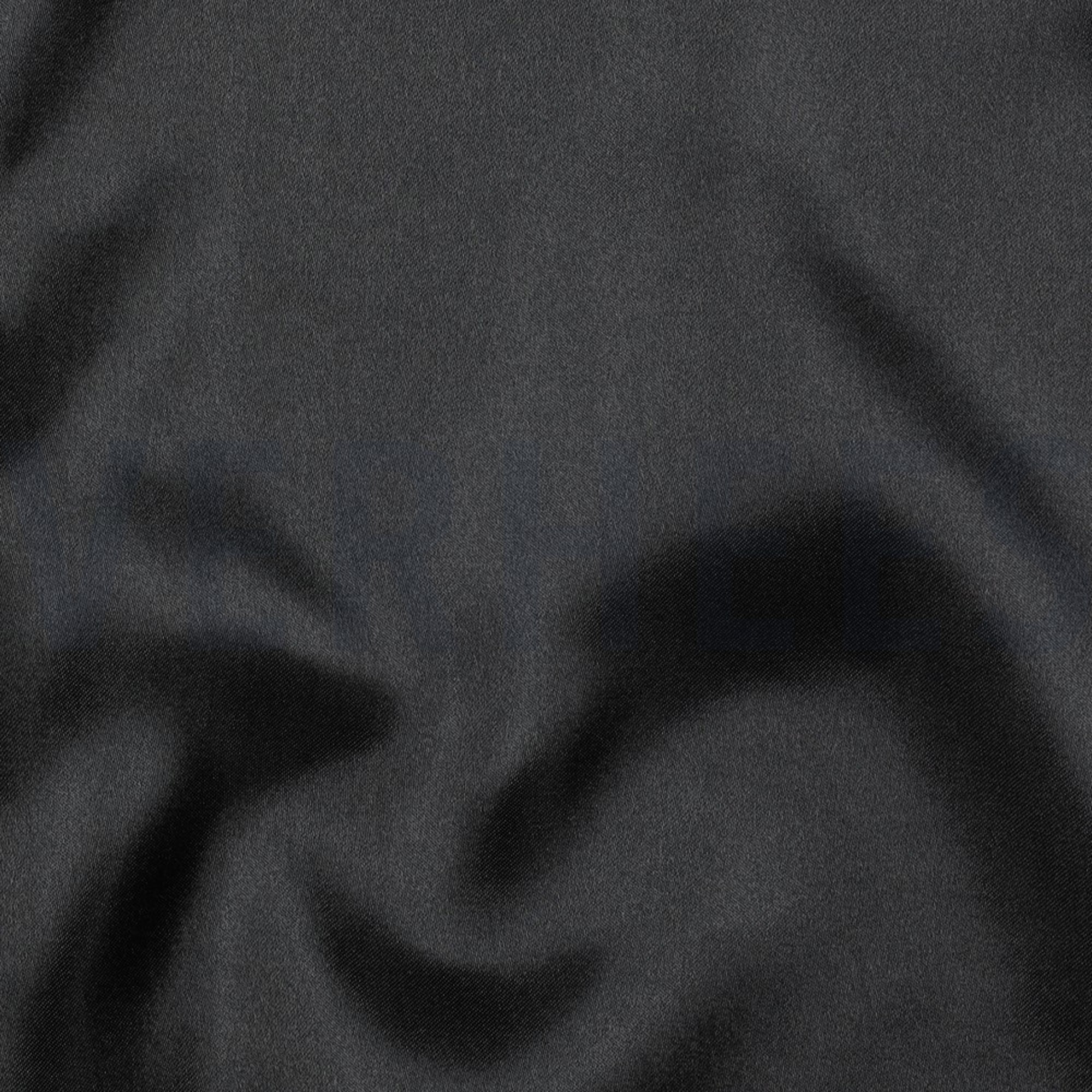 SATIN NOIR (high resolution) #2