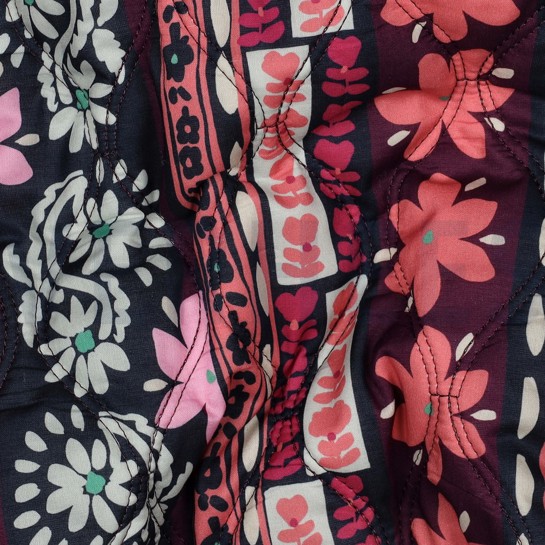 BAUMWOLLE VOILE GESTEPPT DIGITAL BLUMEN AUBERGINE #7