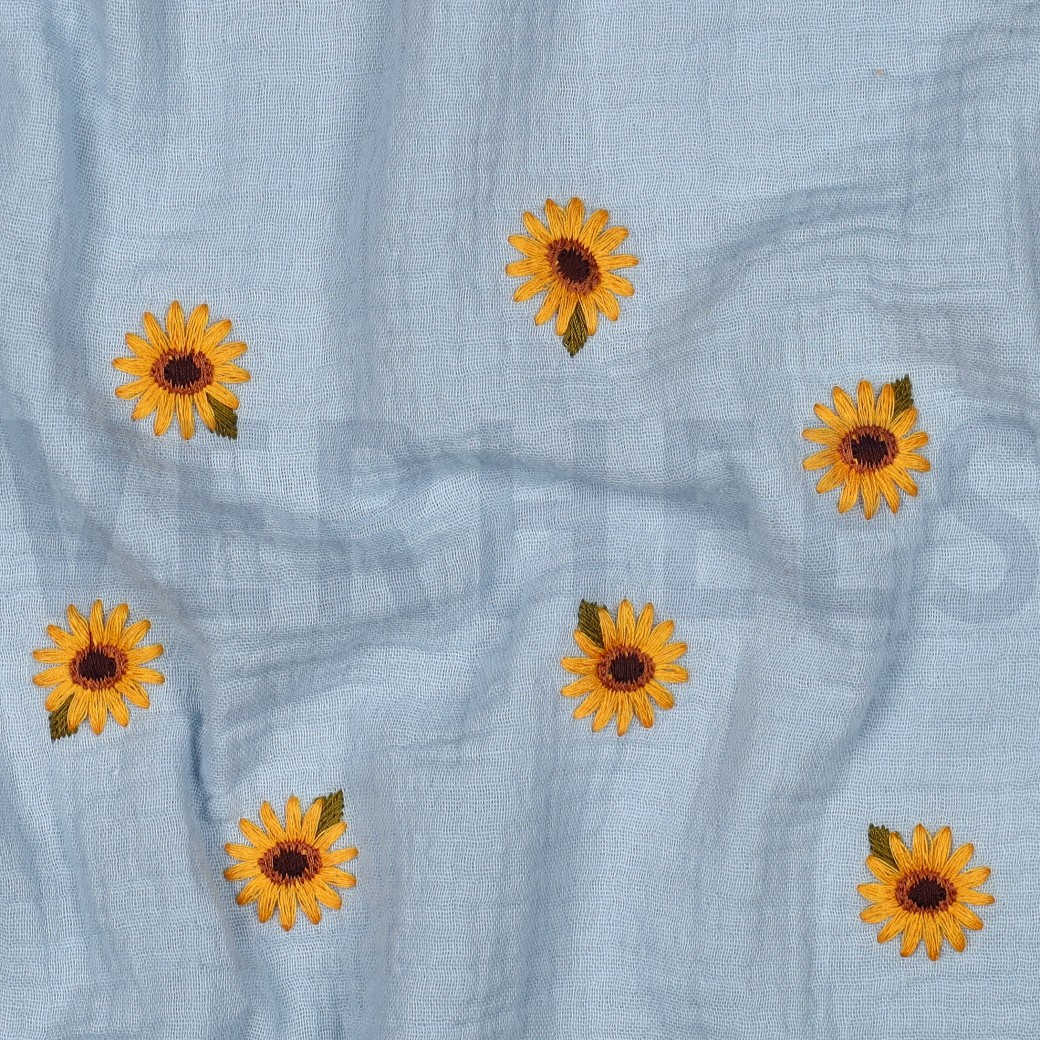 MUSSELIN STICKEREI SONNENBLUMEN BLAU #7