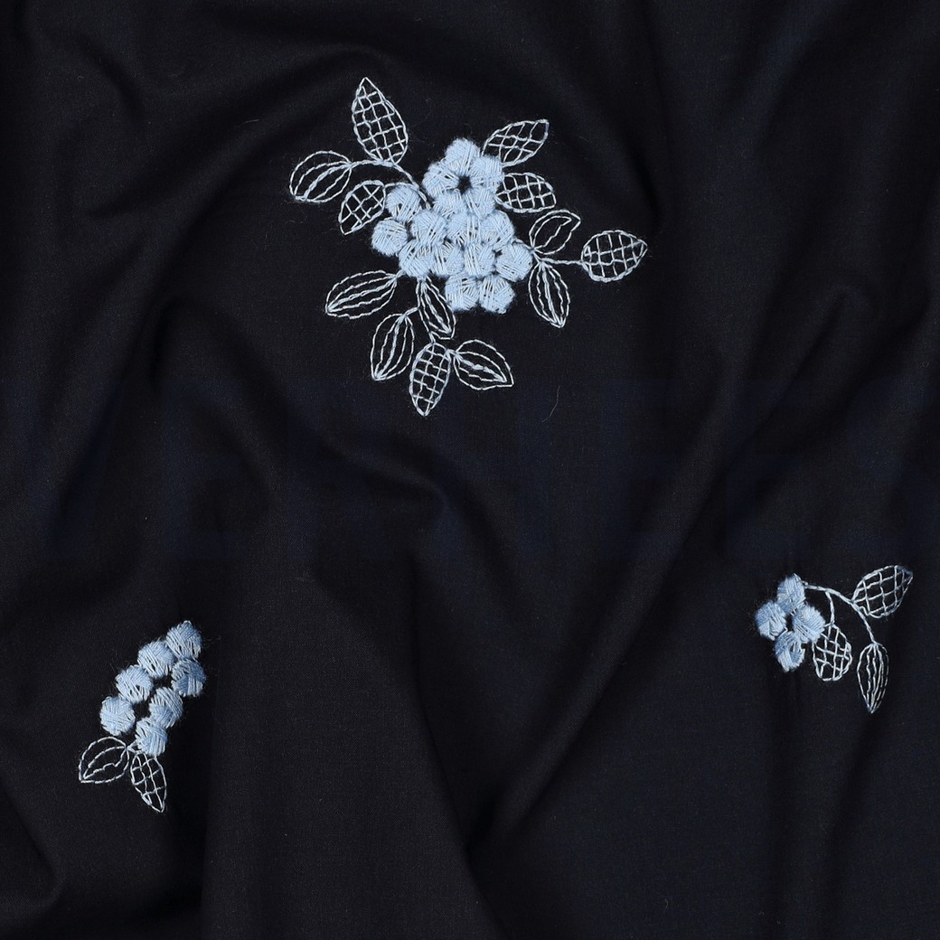 COTON VOILE BRODERIE FLEURS BLEU MARINE #7