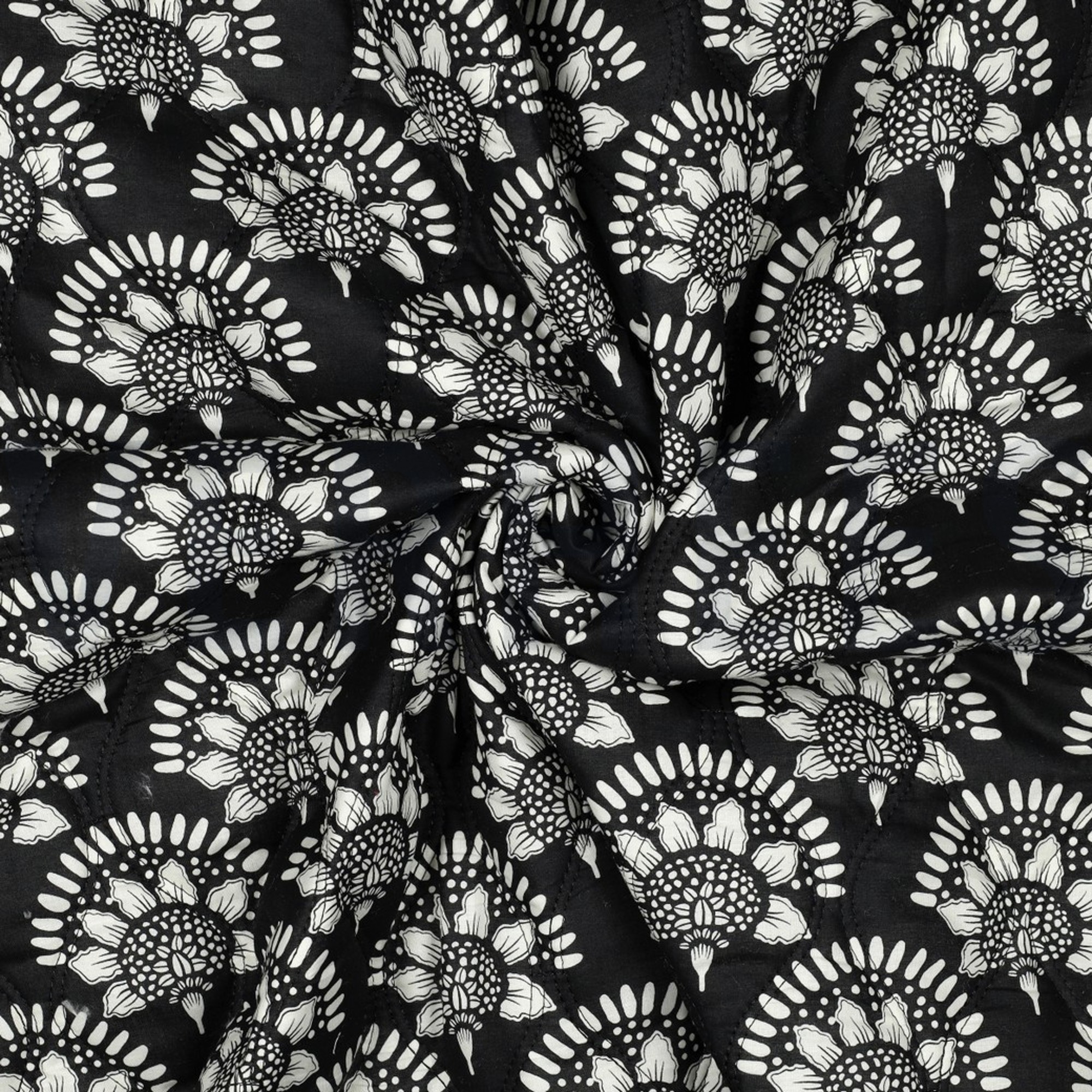 BAUMWOLLE VOILE GESTEPPT BLUMEN SCHWARZ (high resolution) #3