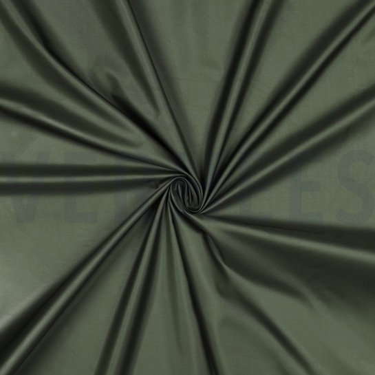 WATERAFSTOTEND DONKERGROEN #7