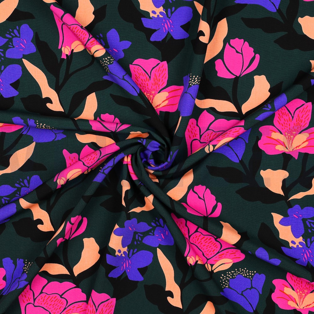 LENZING™ ECOVERO™ AMIRA FLORAL NERIDA HANSEN DARK GREEN #7