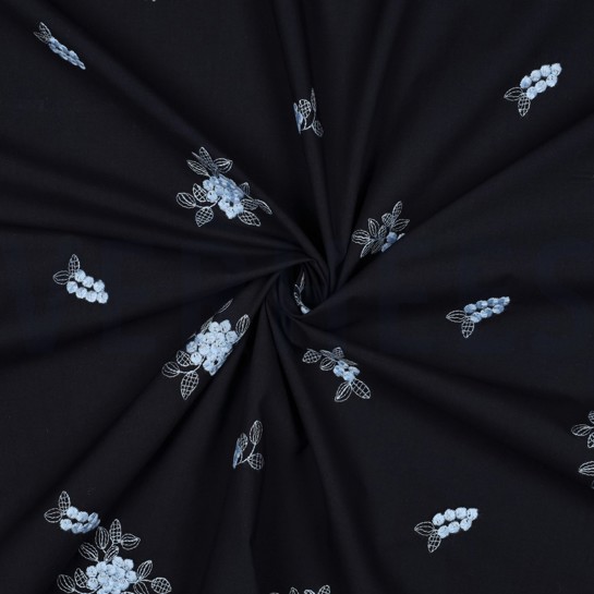 BAUMWOLLE VOILE STICKEREI BLUMEN MARINEBLAU #7