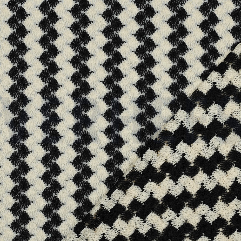 CROCHET TRICOTÉ NOIR BLANC #7