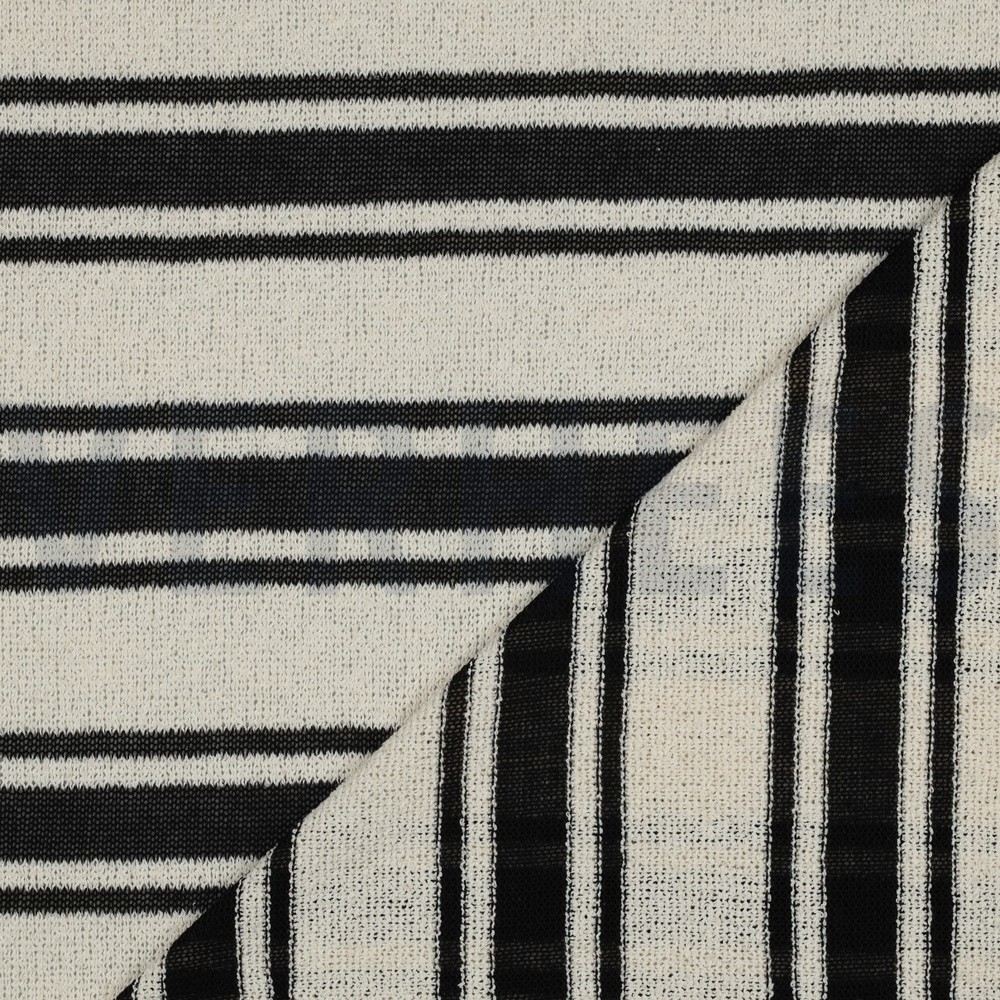 KNITTED JACQUARD BLACK #7