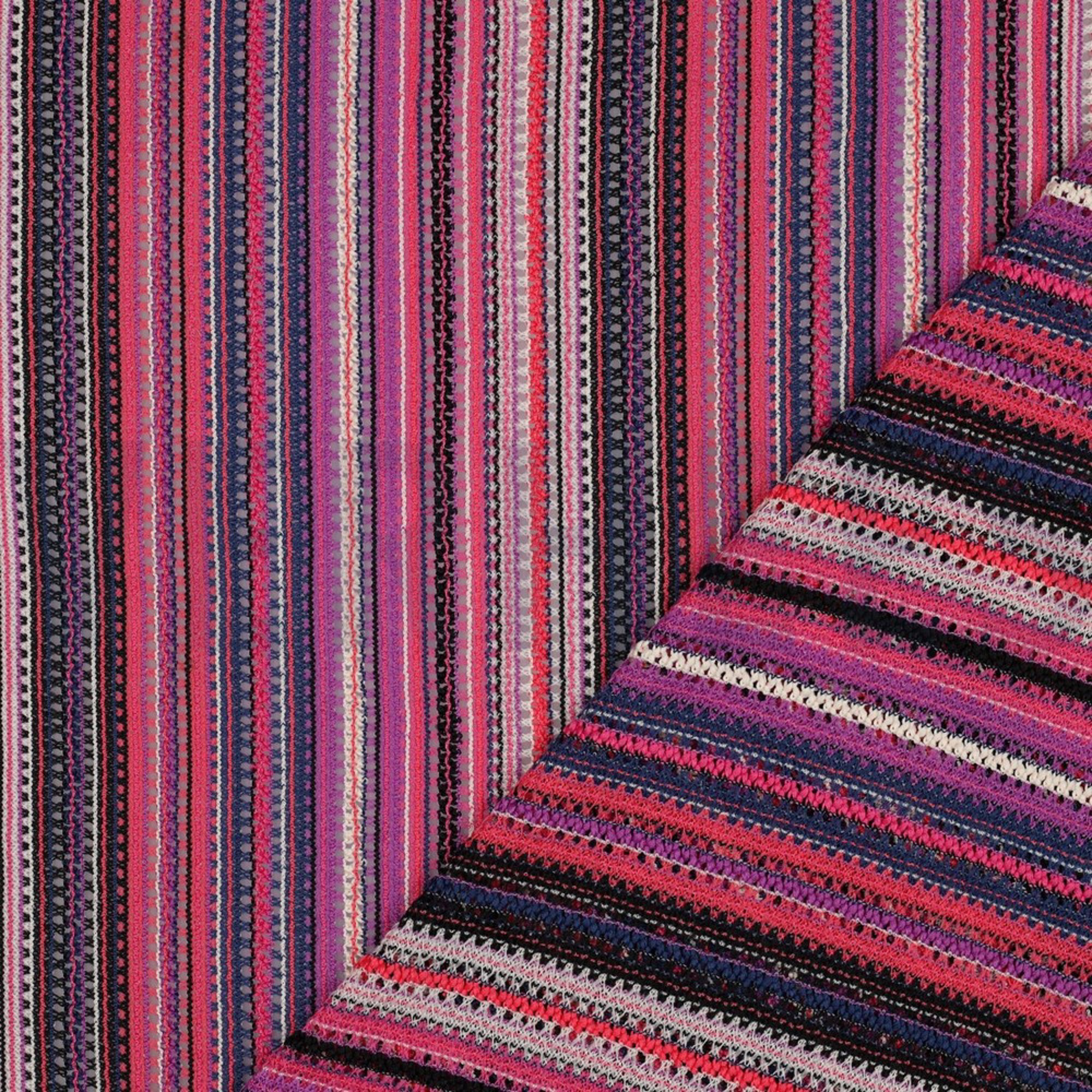 CROCHET FUCHSIA (high resolution) #4