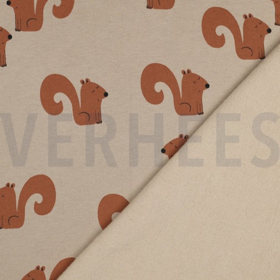 JOGGING SQUIRRELS SAND #7