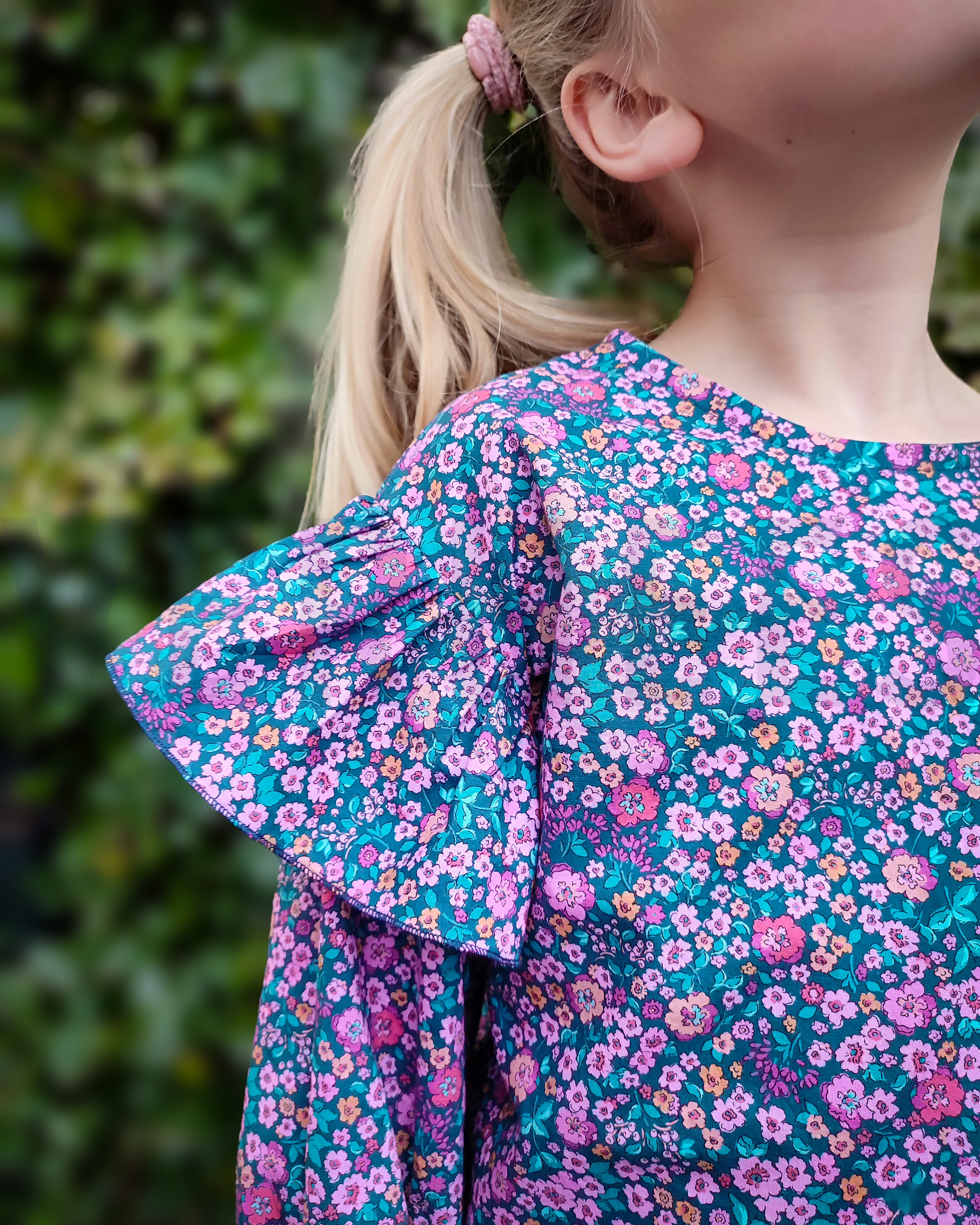 FINE POPLIN DIGITAL FLOWERS FUCHSIA #7