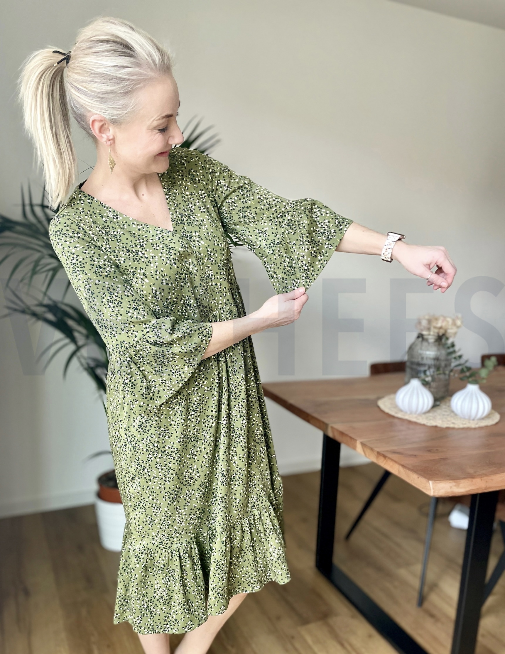 VISCOSE ROSELLA STRETCH STIPPEN MOSGROEN #7