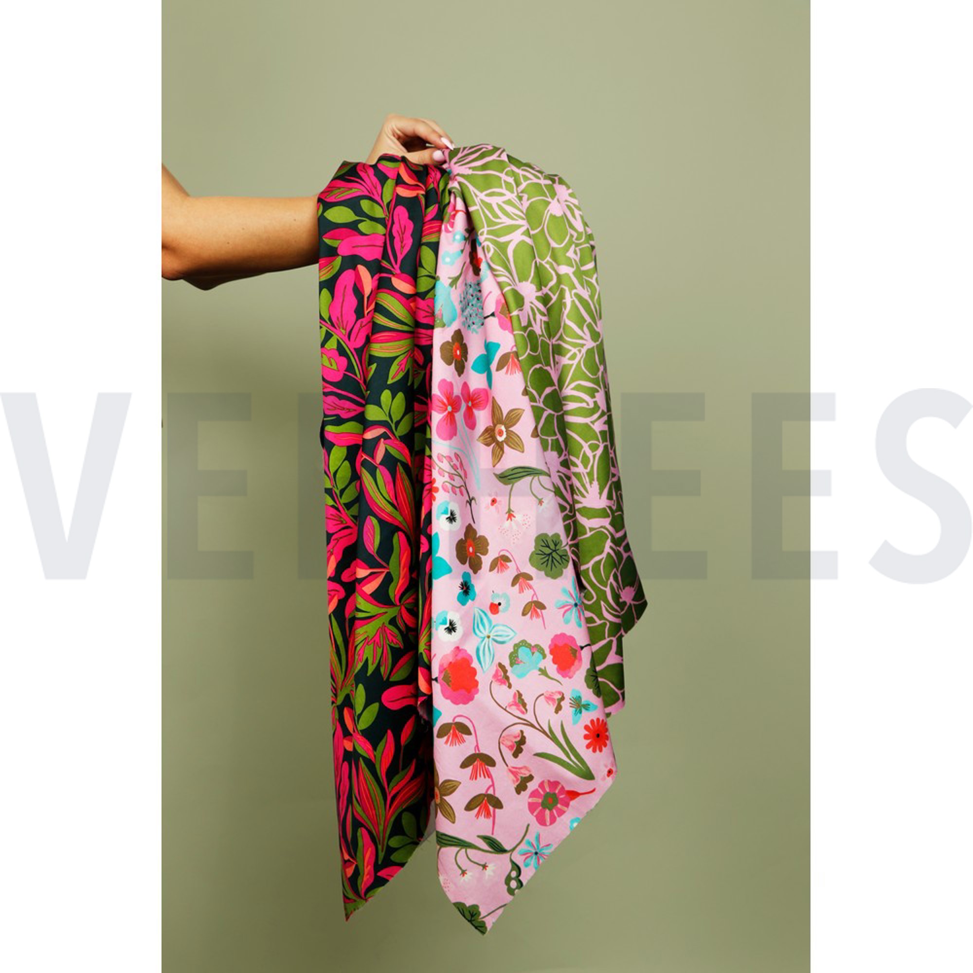 POPELINE DE COTON DIGITAL PRAIRIE FLEUR NERIDA HANSEN NOIR JET (high resolution) #6