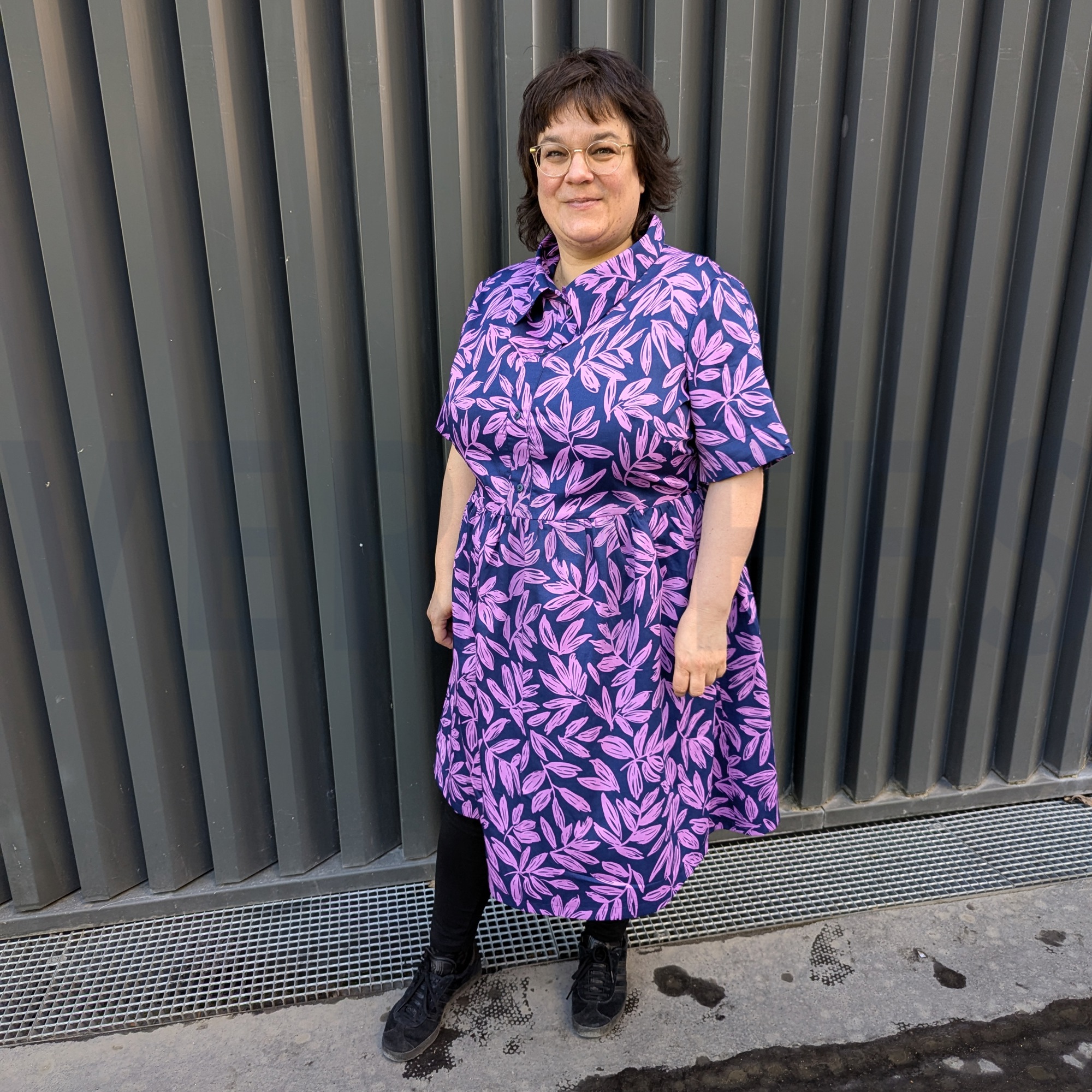 KATOEN SATIJN BLADEREN BORDEAUXROOD (high resolution) #6