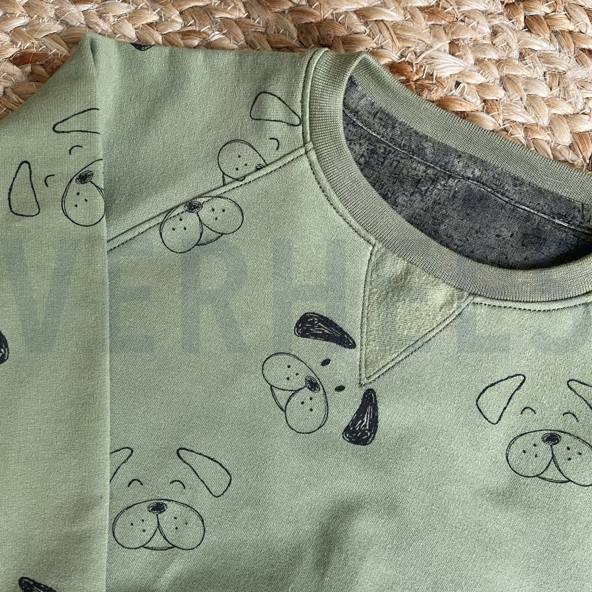 SOFT SWEAT CHIENS CORNICHON (high resolution) #6