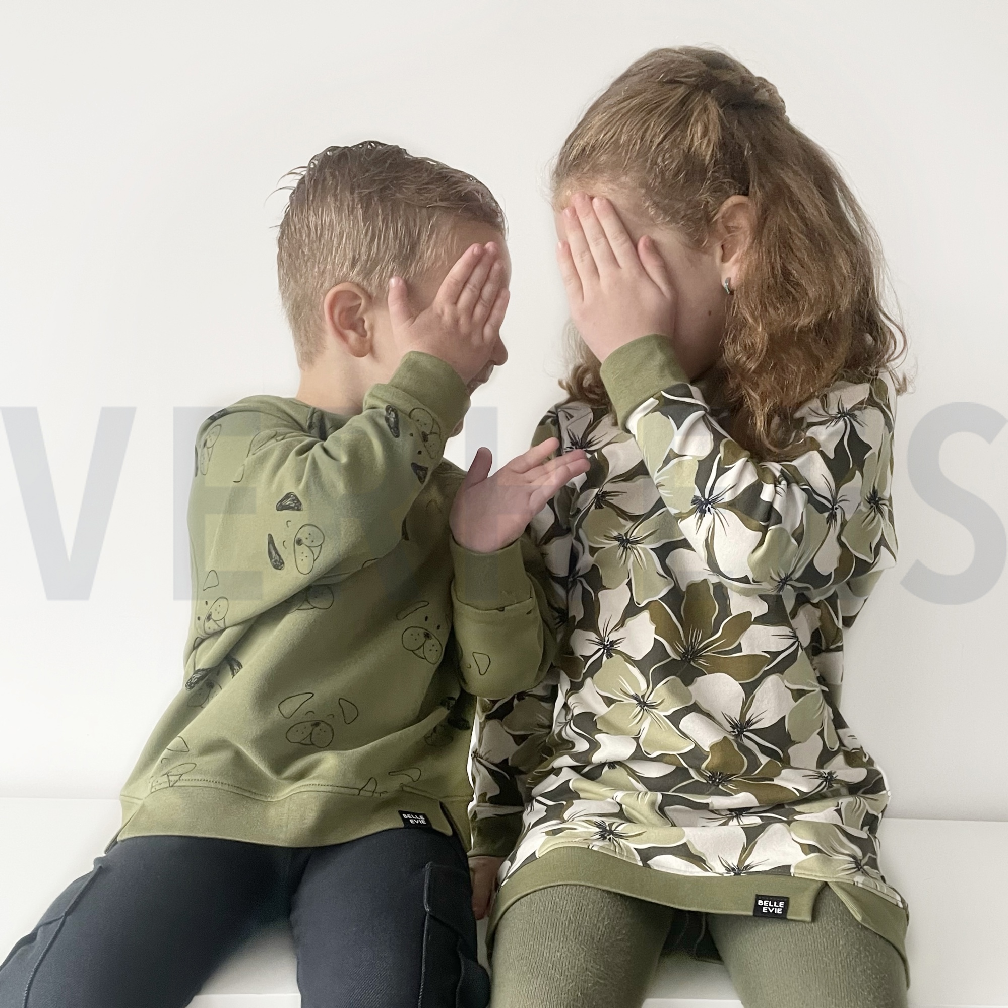 SOFT SWEAT BLOEMEN MARINEBLAUW (high resolution) #6