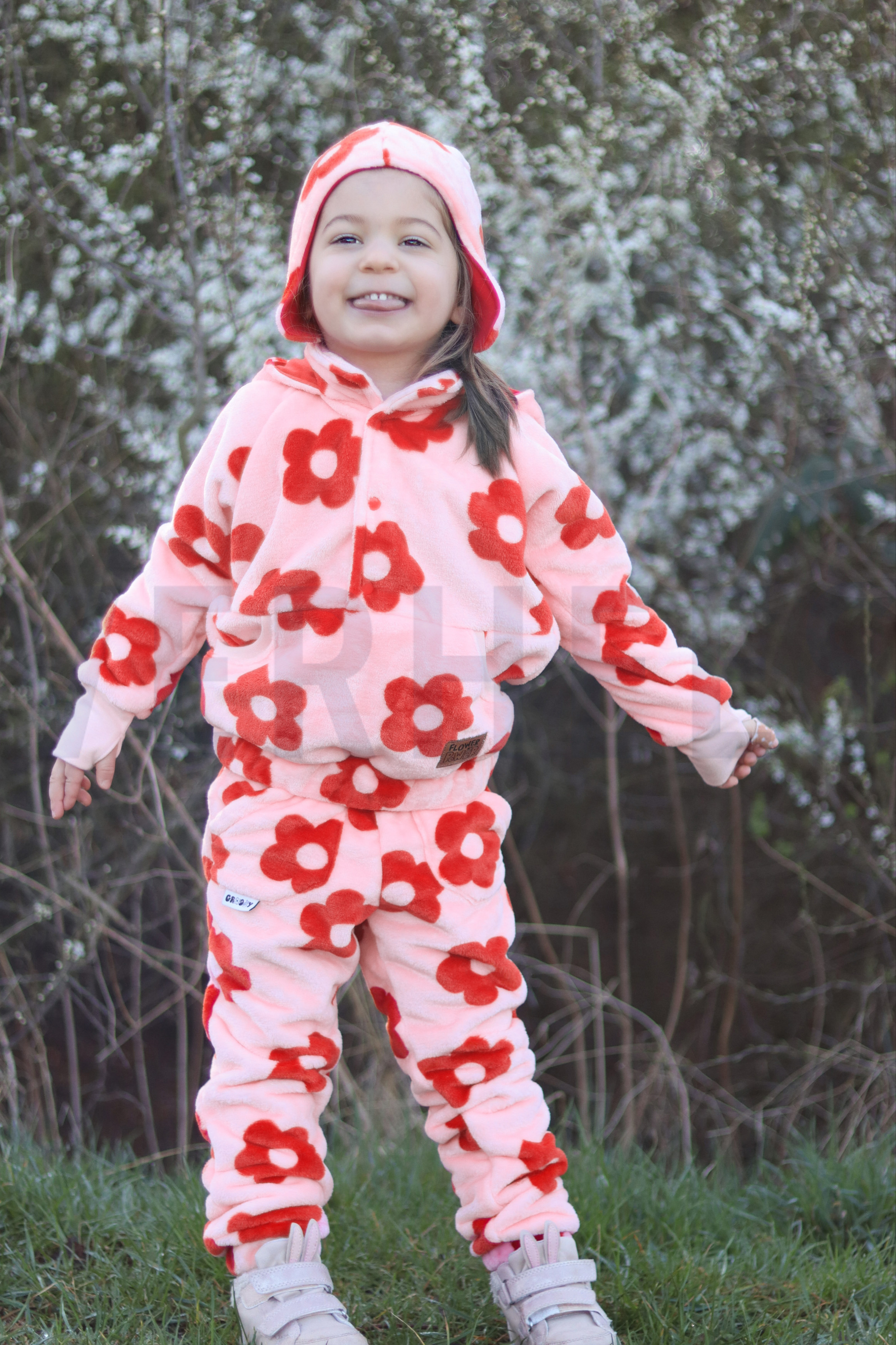 FLEECE FLOWERS LIGHT PINK #7
