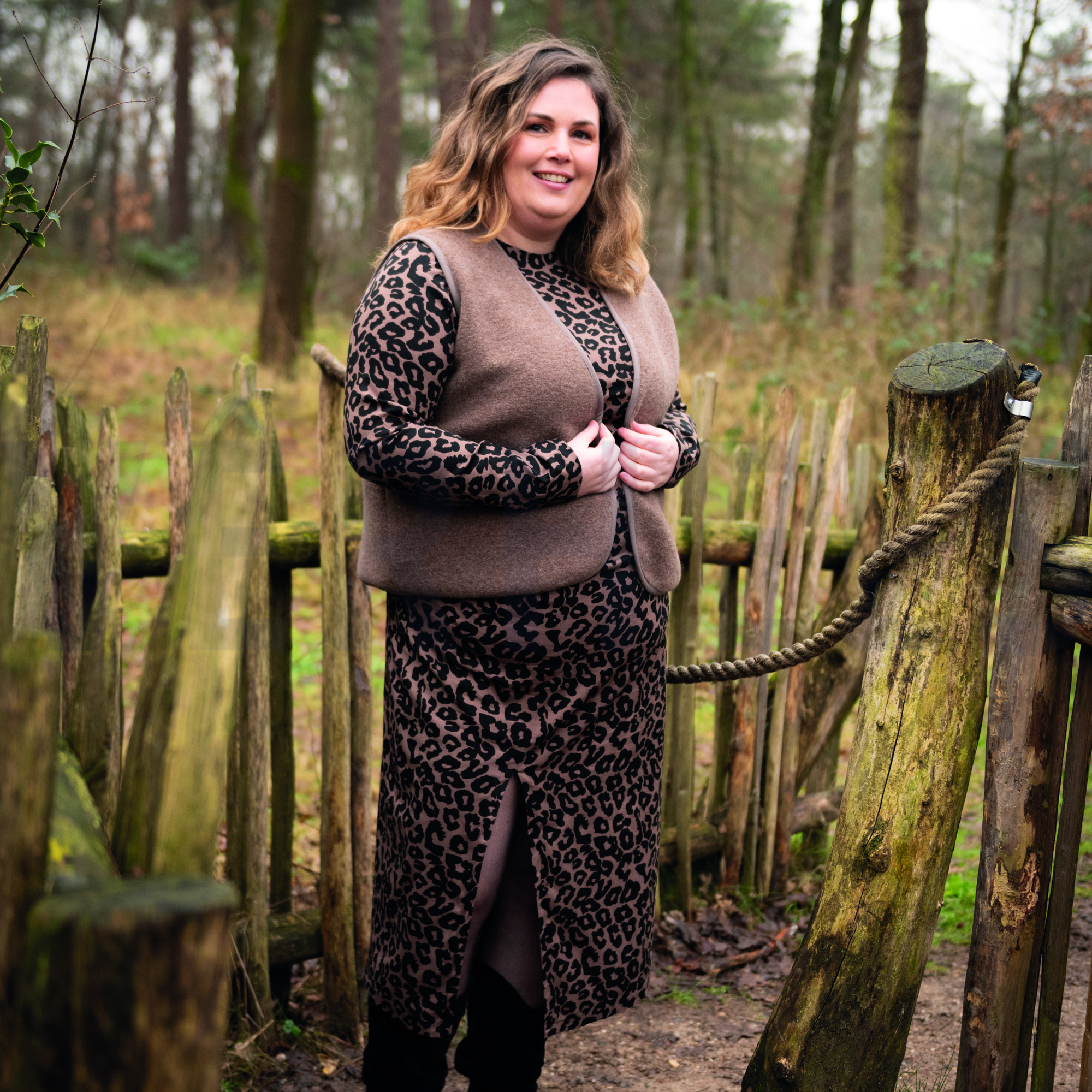 MERINO WOOL FLEECE BROWN (high resolution) #7