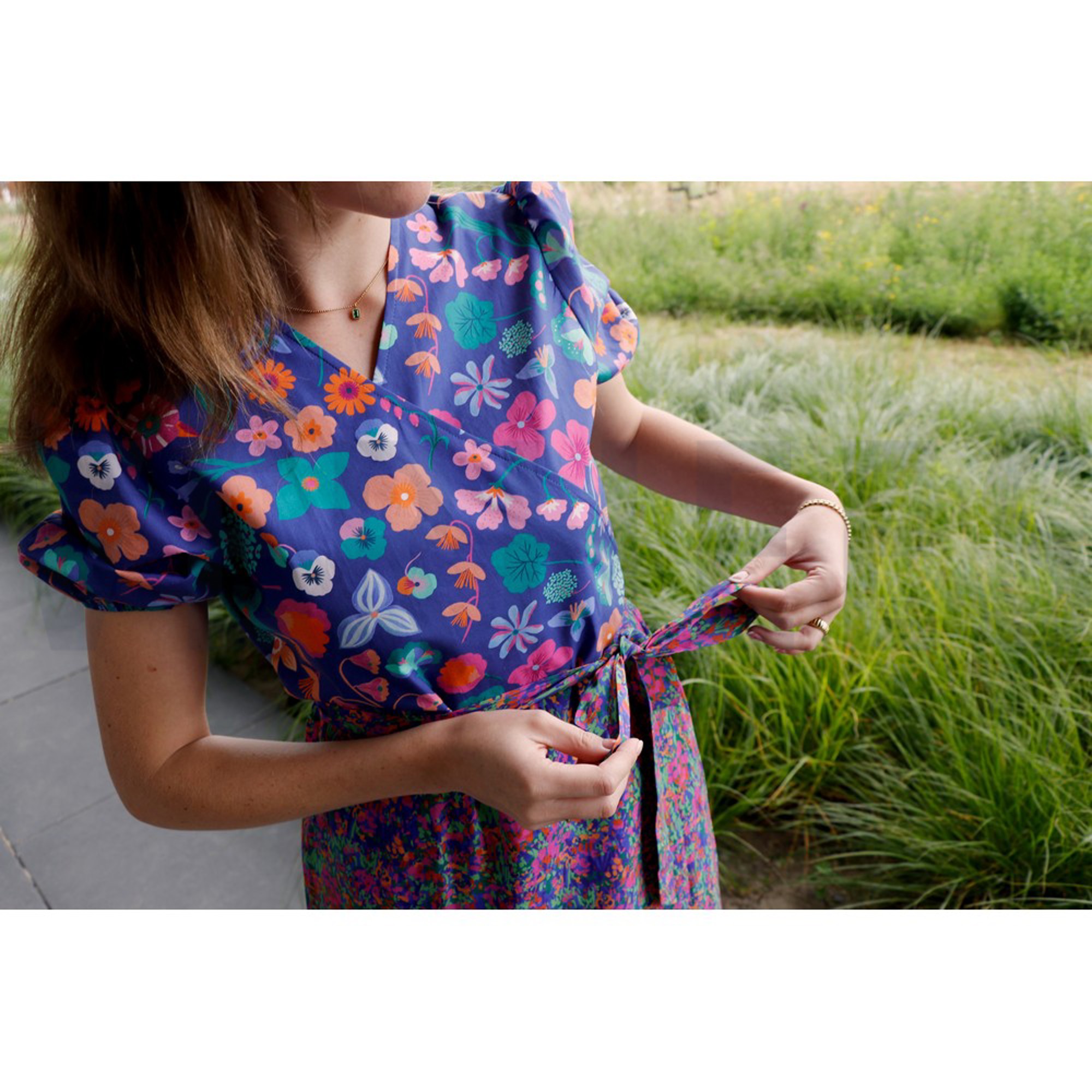 POPELINE DE COTON DIGITAL PRAIRIE FLEUR NERIDA HANSEN NOIR JET (high resolution) #7