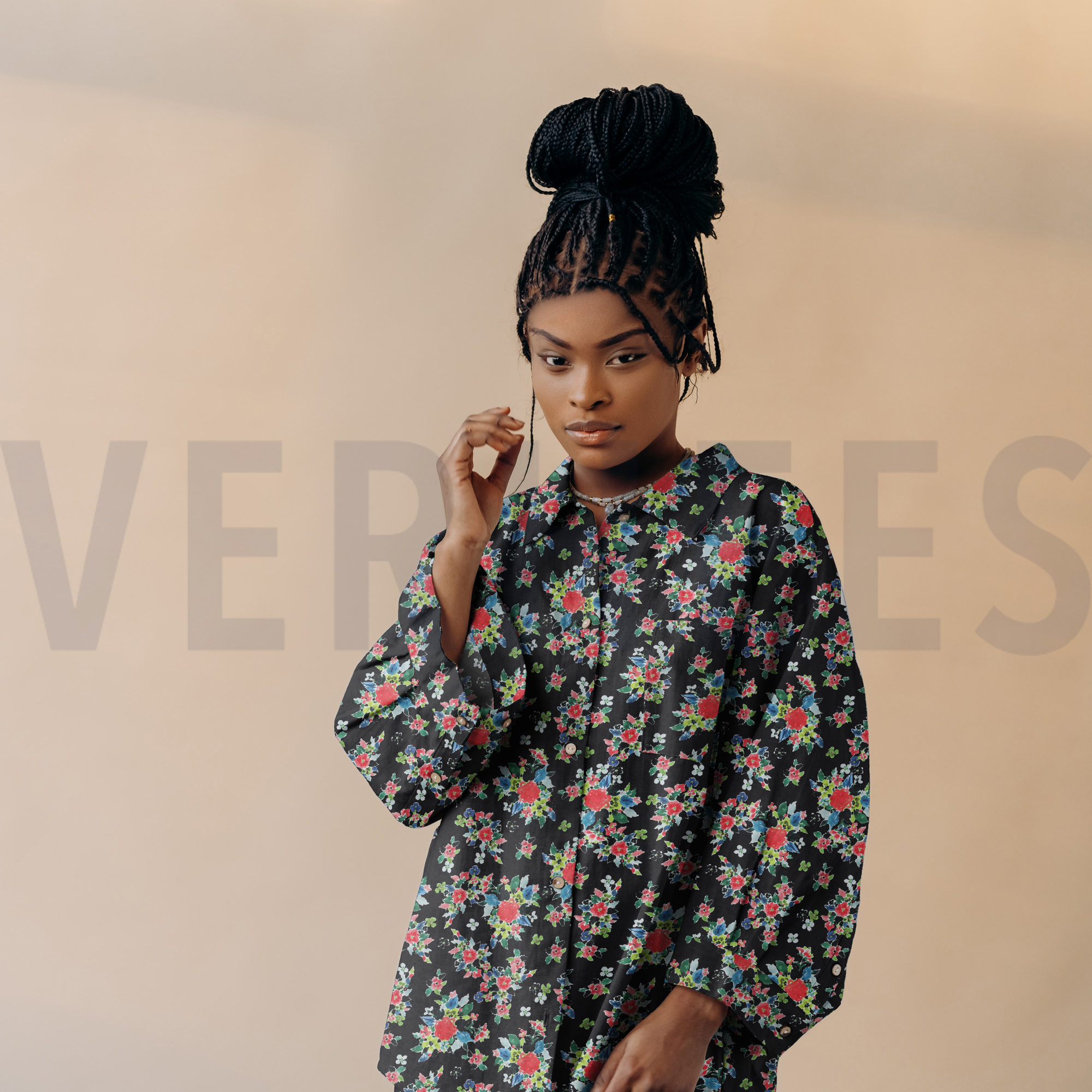 LENZING™ ECOVERO™ DIGITAAL BLOEMEN ZWART (high resolution) #7