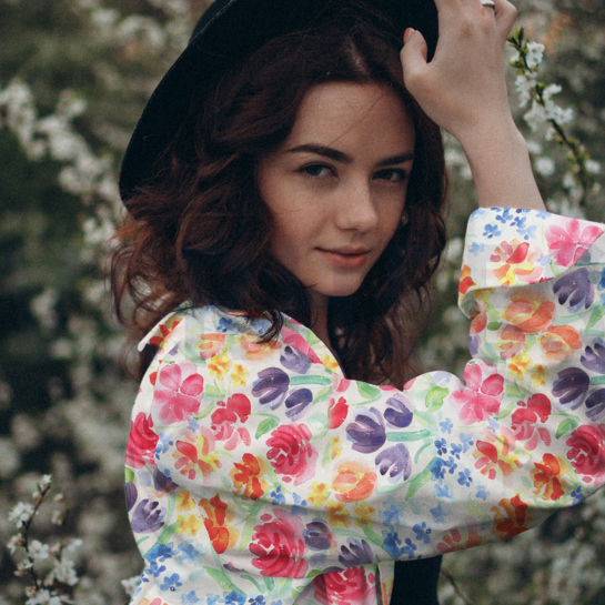 VISCOSE DOBBY DIGITAAL BLOEMEN MULTI #7