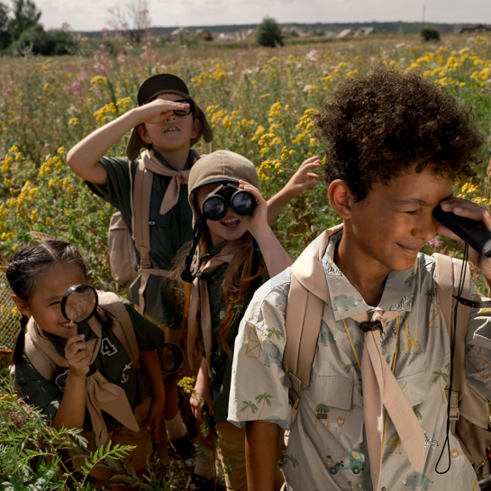 FINE POPLIN SAFARI ANIMALS NAVY #7