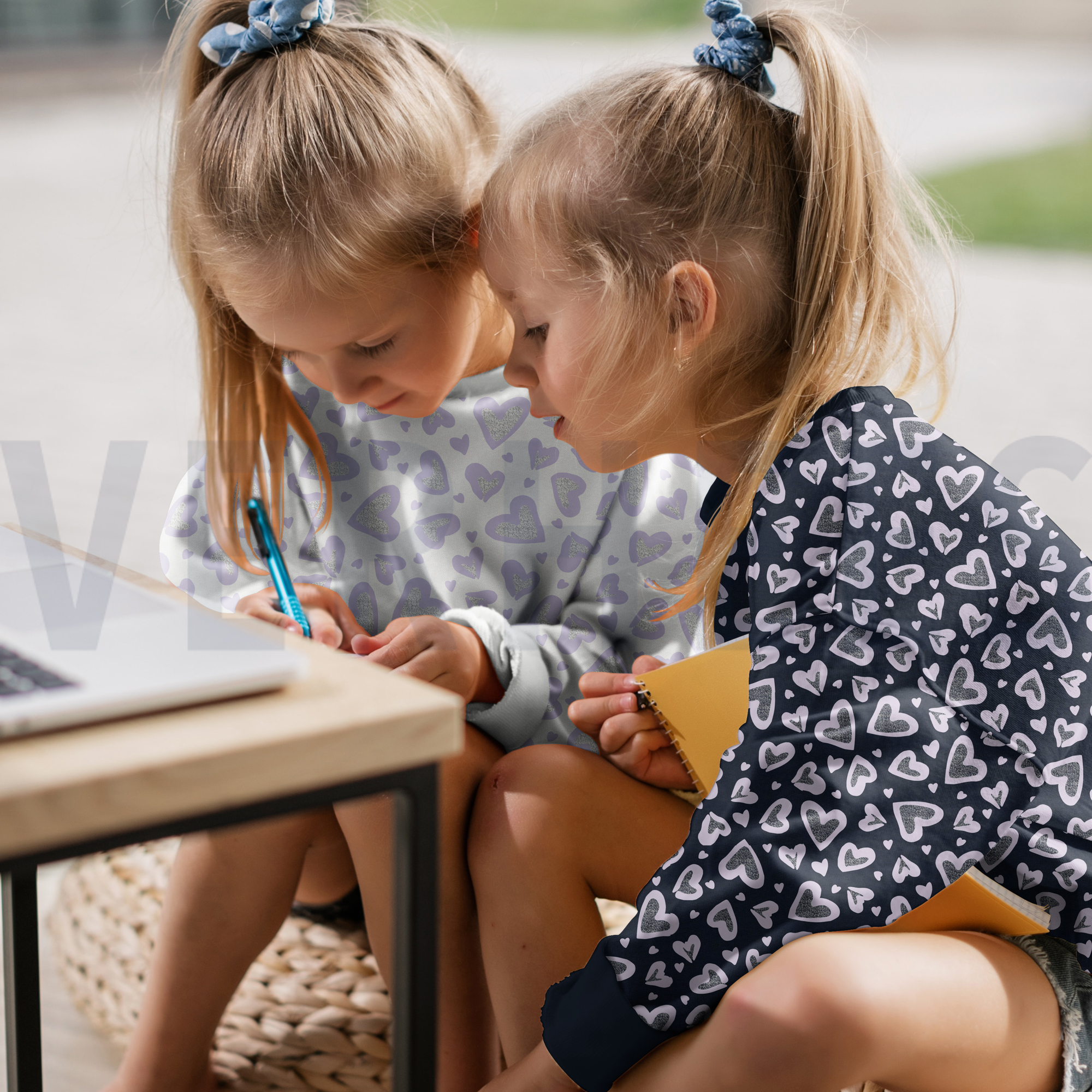 SWEAT MELANGE GLITZER LEOPARD HERZEN ANTHRAZIT MELIERT (high resolution) #7