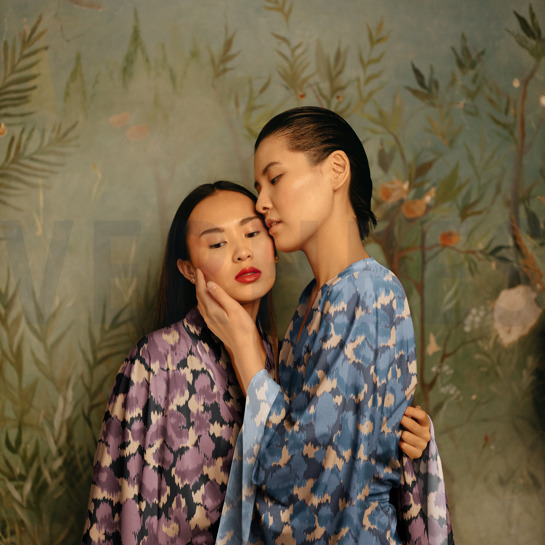 VISCOSE LUREX DIERENHUID BORDEAUXROOD #7