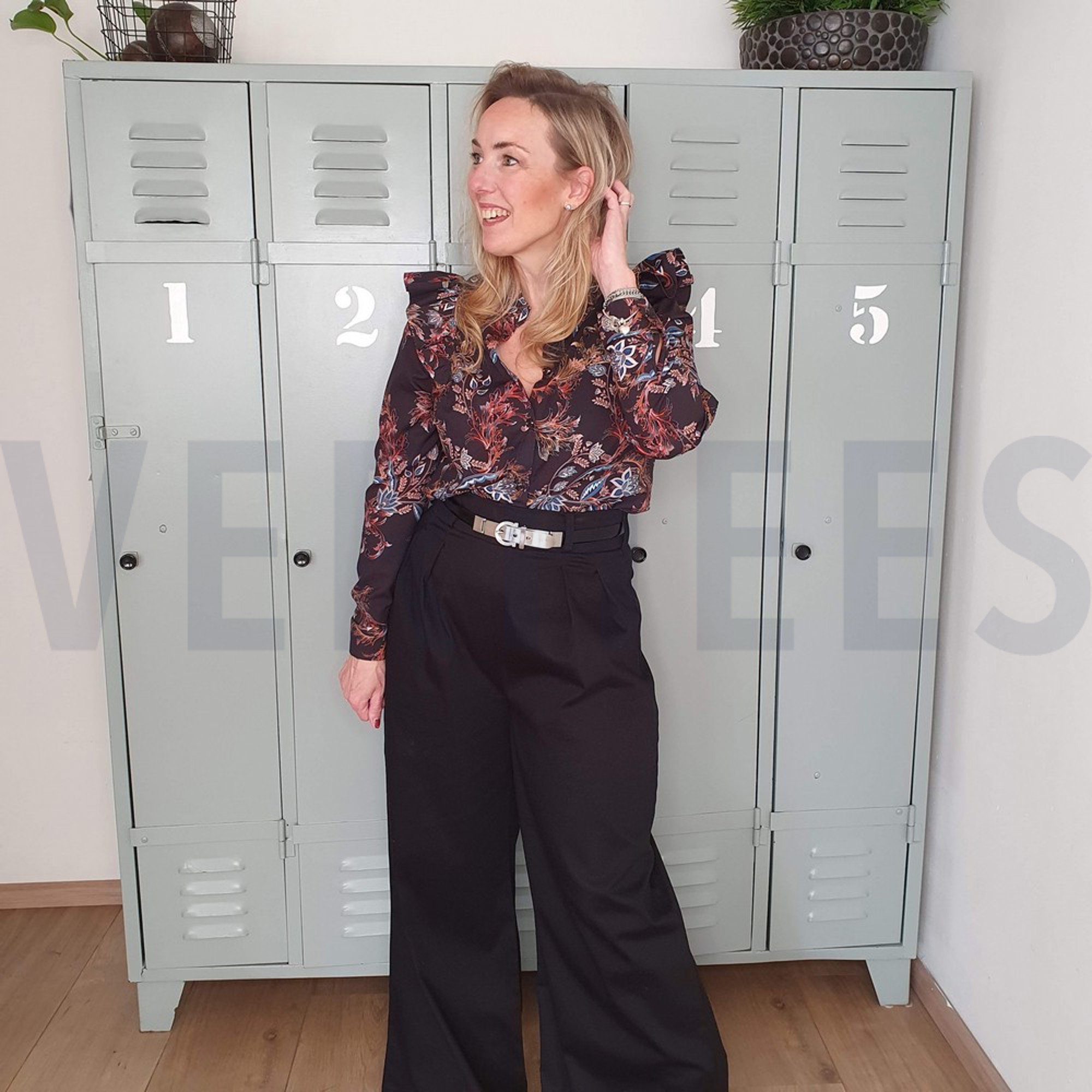 COTTON SATIN STRETCH ARMY GREEN (high resolution) #7