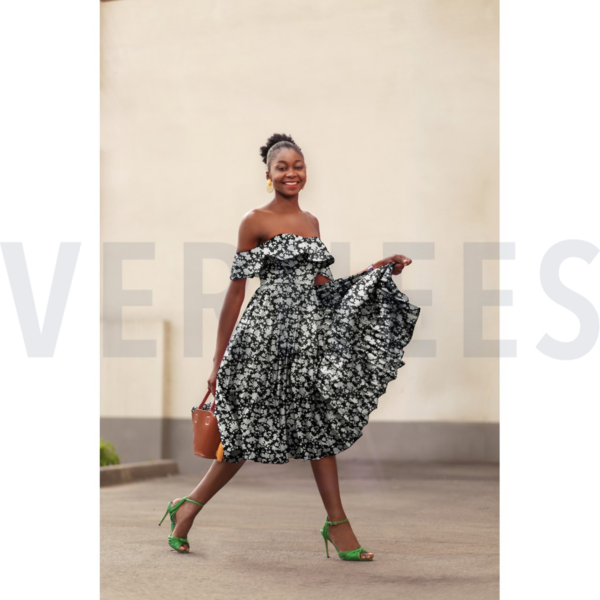 VISCOSE STRETCH FLOWERS COBALT (high resolution) #7