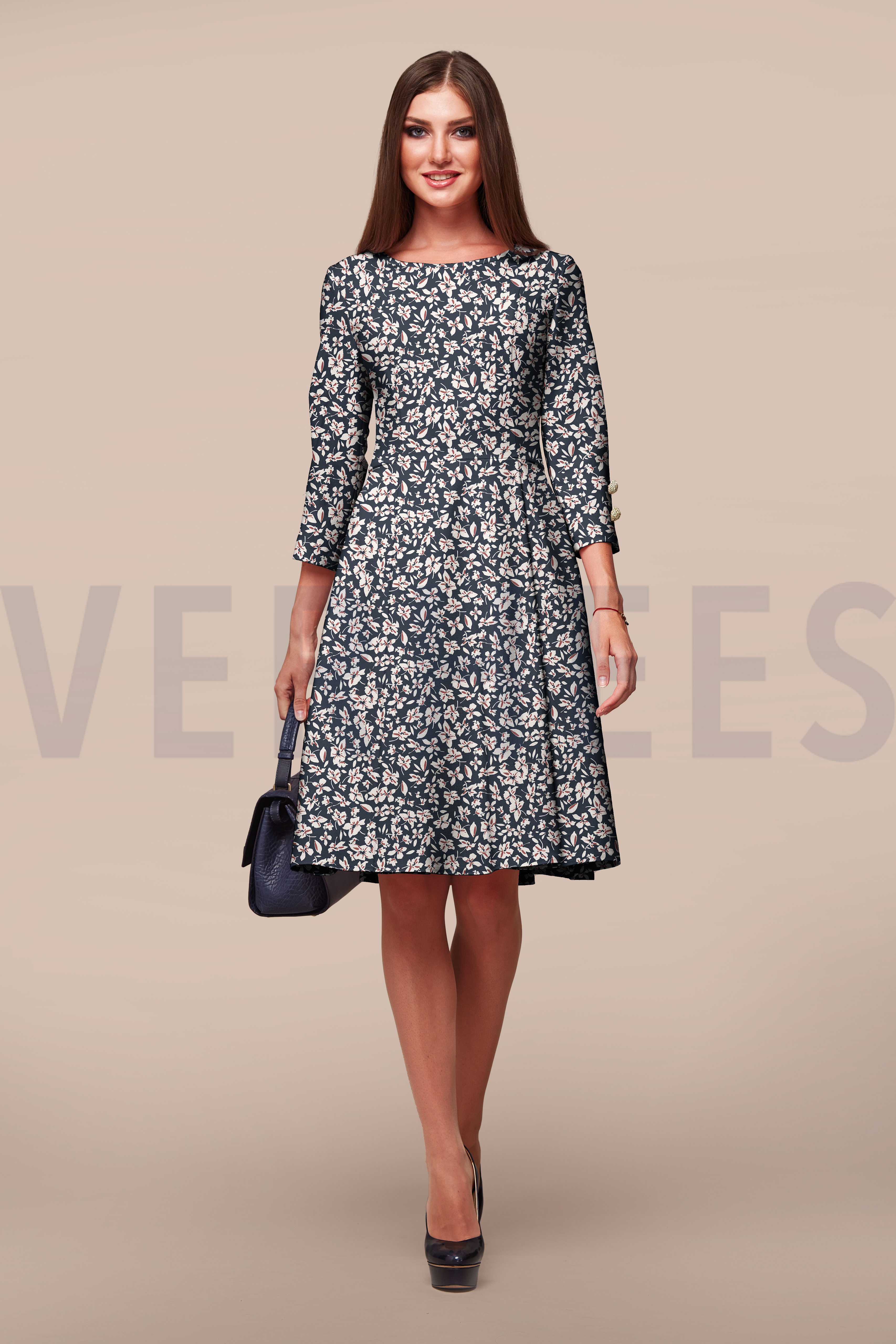VISCOSE ROSELLA STRETCH BLOEMEN LICHT LILA #7