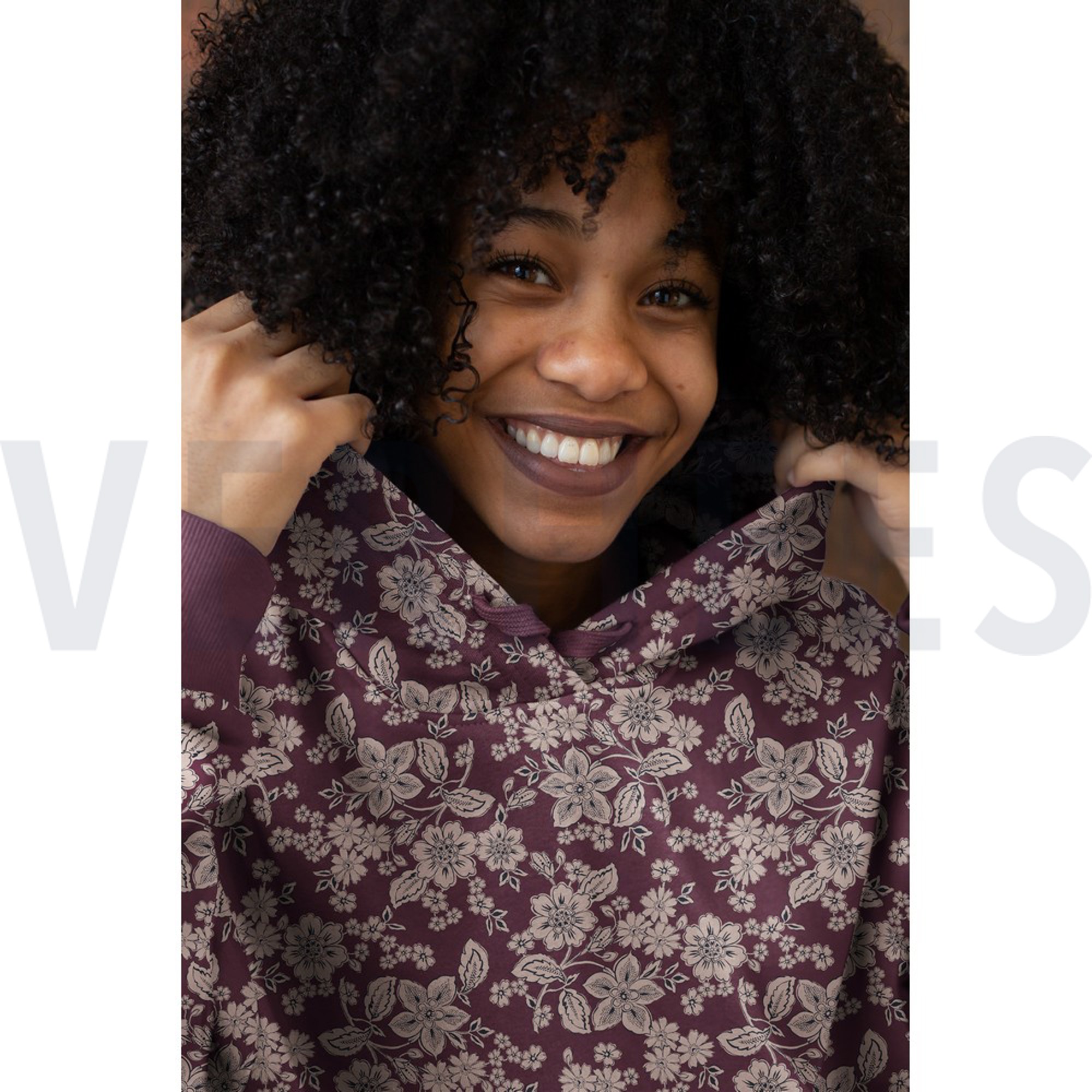 SOFT SWEAT FLOWERS BERRY (high resolution) #7