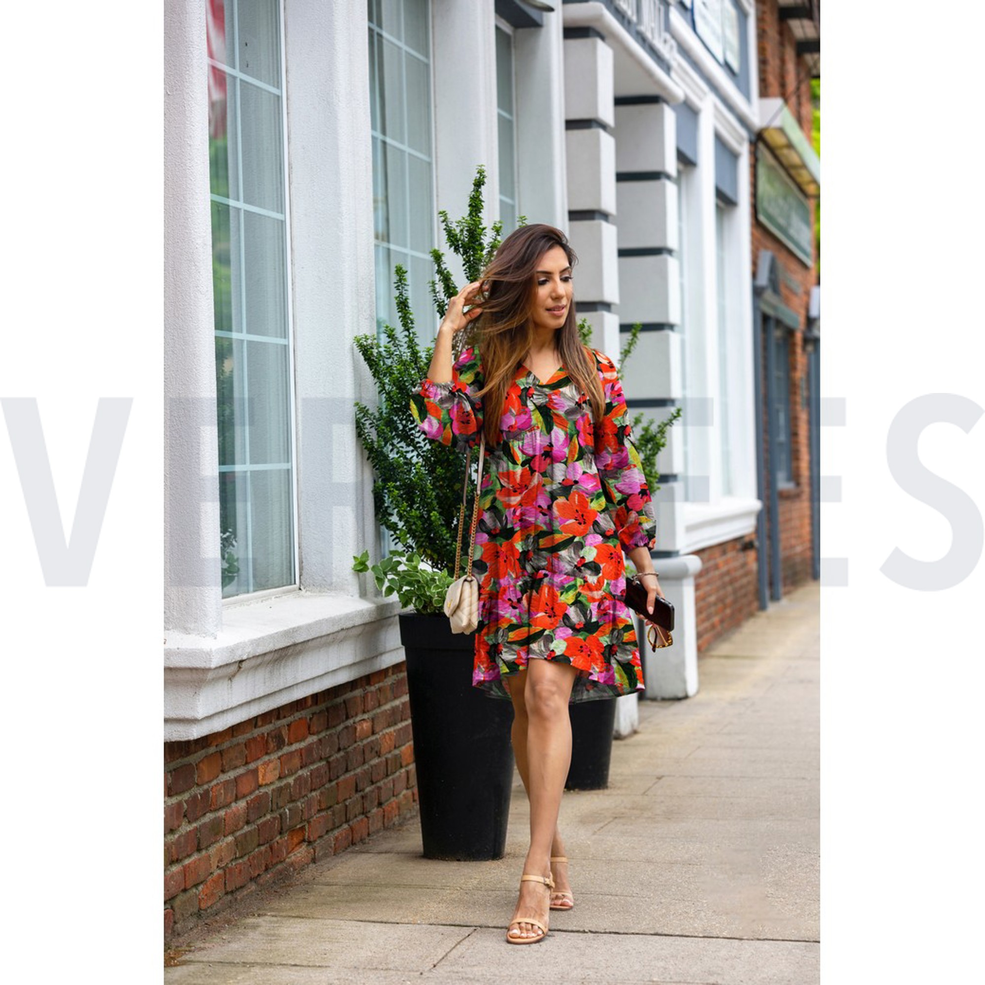 LENZING™ ECOVERO™ DIGITAL FLEURS MULTICOLORE (high resolution) #7