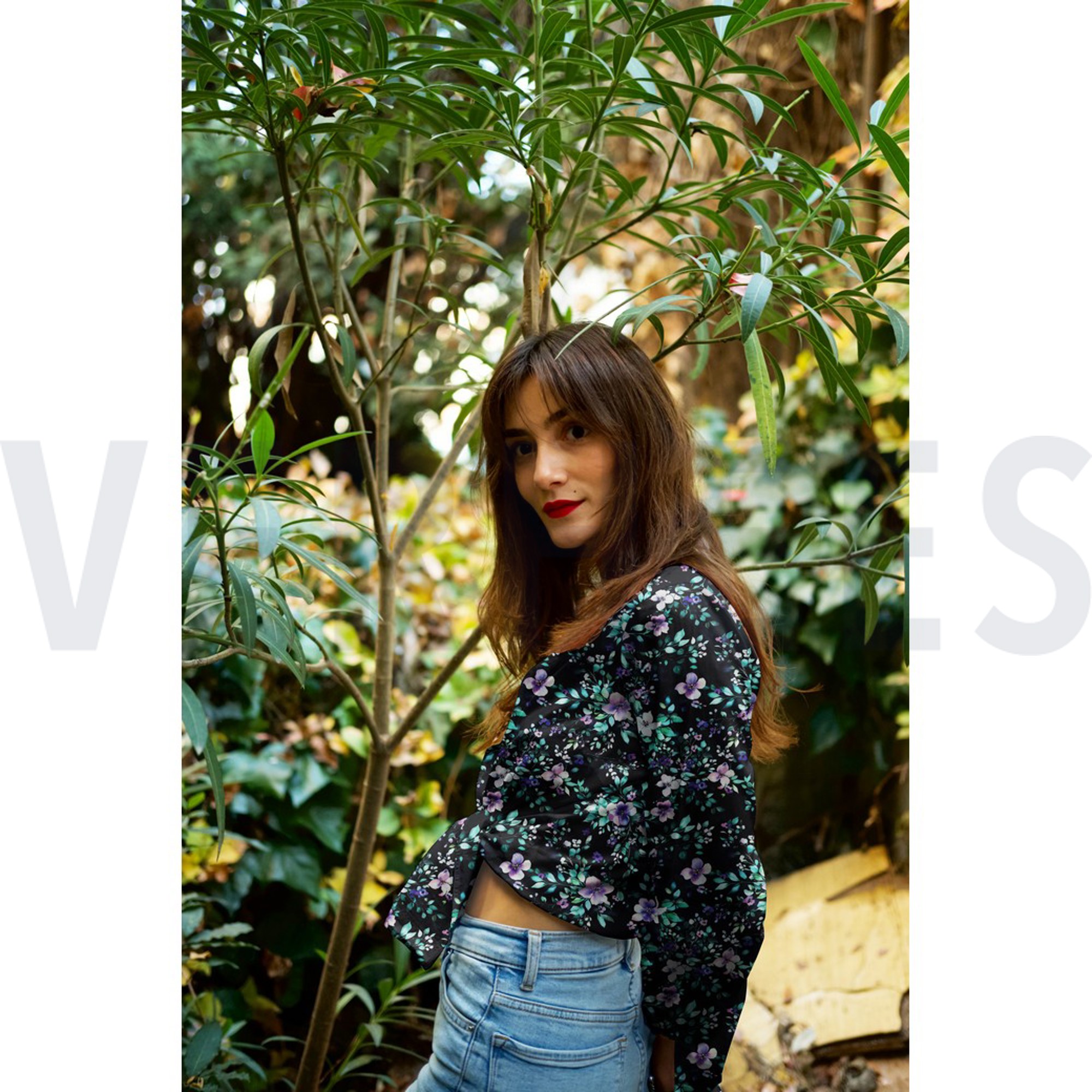 VISKOSE RADIANCE DIGITAL BLUMEN SCHWARZ (high resolution) #7